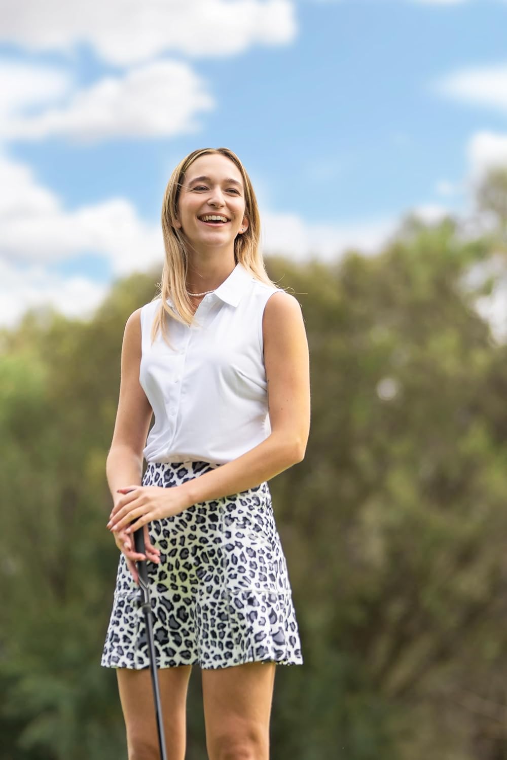 Soneven Women's Sleeveless Golf Shirts Collared Button Down Shirt Quick Dry Tank Tops