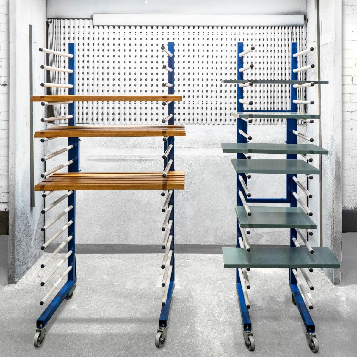 T-Mech Lot de 5 Chariots de Séchage Combinables à 15 Niveaux Acier Bleu Capacité de 375 kg Roulettes Largeur 35 cm - 65 cm Séchage de Peinture Placoplâtre Planches de Plâtre [4 x Connecteurs INCLUS]
