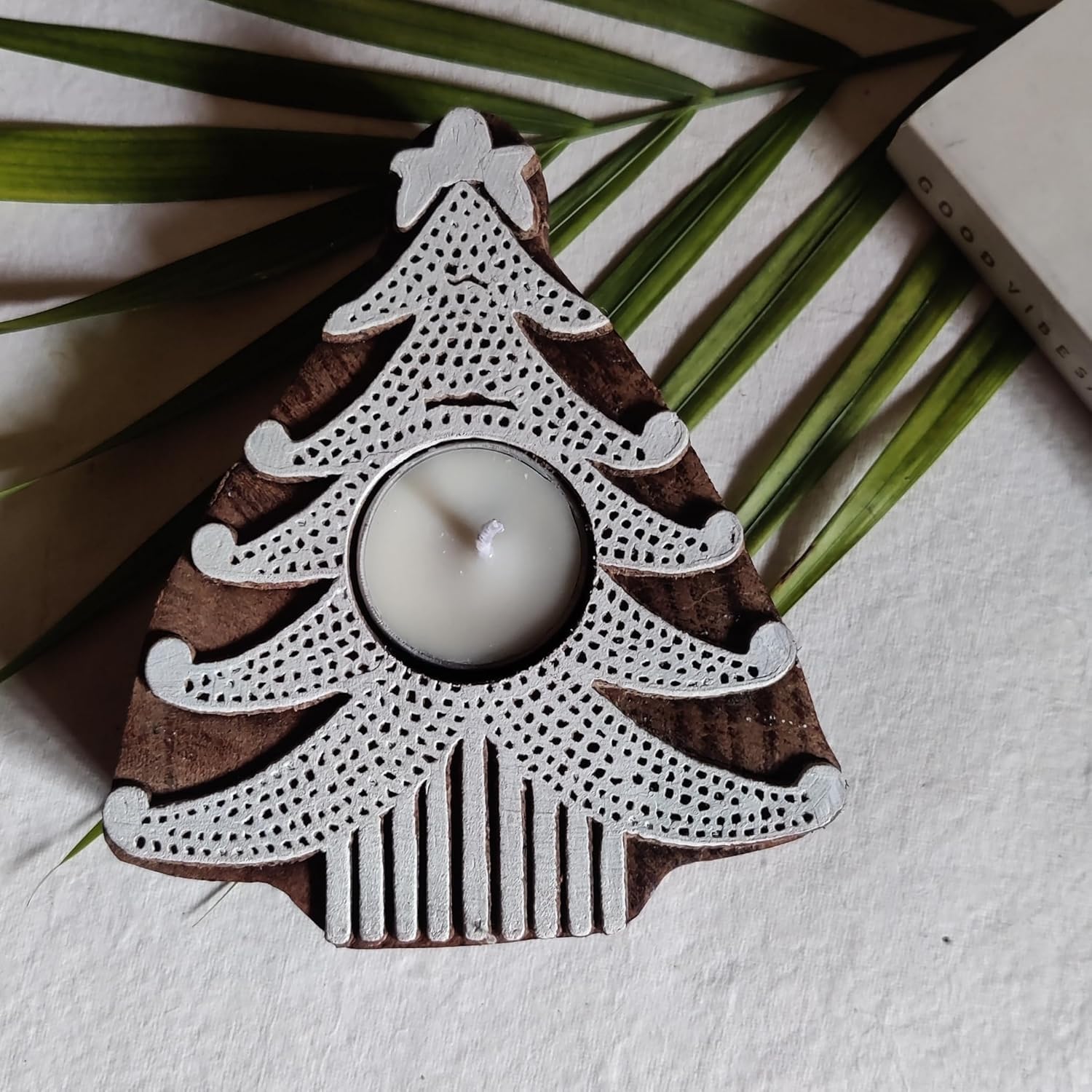 INDACORIFY Portavelas con diseño de árbol de Navidad, candelabro Hecho a Mano con Estampado de Bloques de Madera para artículos de decoración navideña, candelabro (10)