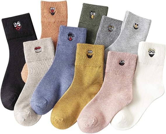 Amazon Co Jp 靴下 レディース 10足 キュートで人気のカジュアルソックス 抗菌 脱臭ウォームソックス 刺繍漫画の女性の靴下 屋内外のコットンソックスに最適 ファッション Amazon Co Jp 靴下 レディース 10足 キュートで人気のカジュアルソックス 抗菌 脱臭ウォームソックス 刺繍漫画の女性の靴下 屋内外のコットンソックスに最適 ファッション