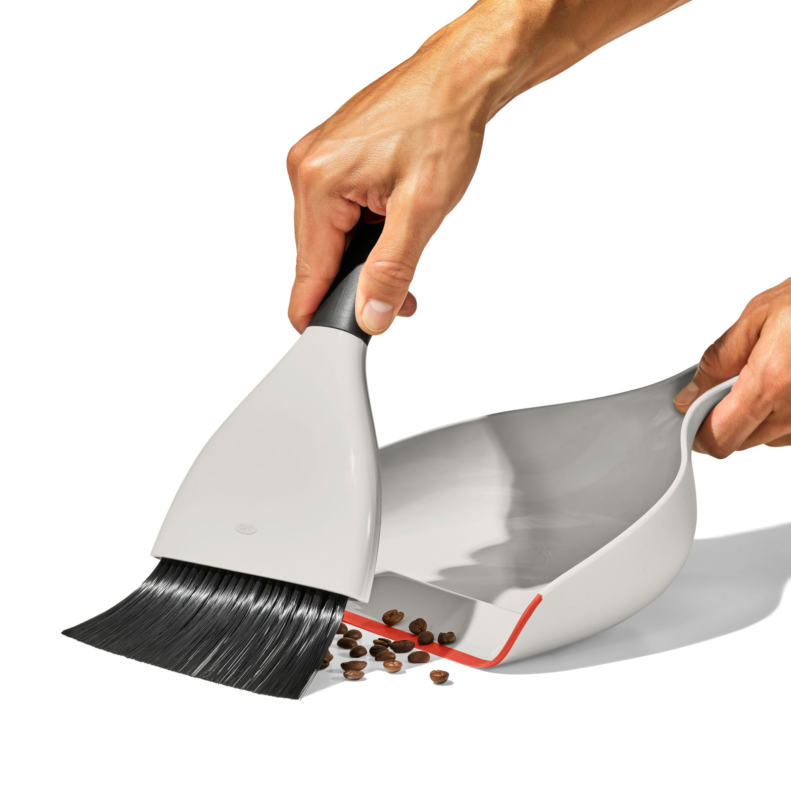 OXO ほうき ちりとり ダストパン & ブラシ セット オレンジ 1334480 oyj0otl Amazon｜OXO ダストパン&ブラシセット オレンジ 1334480｜キッチン
