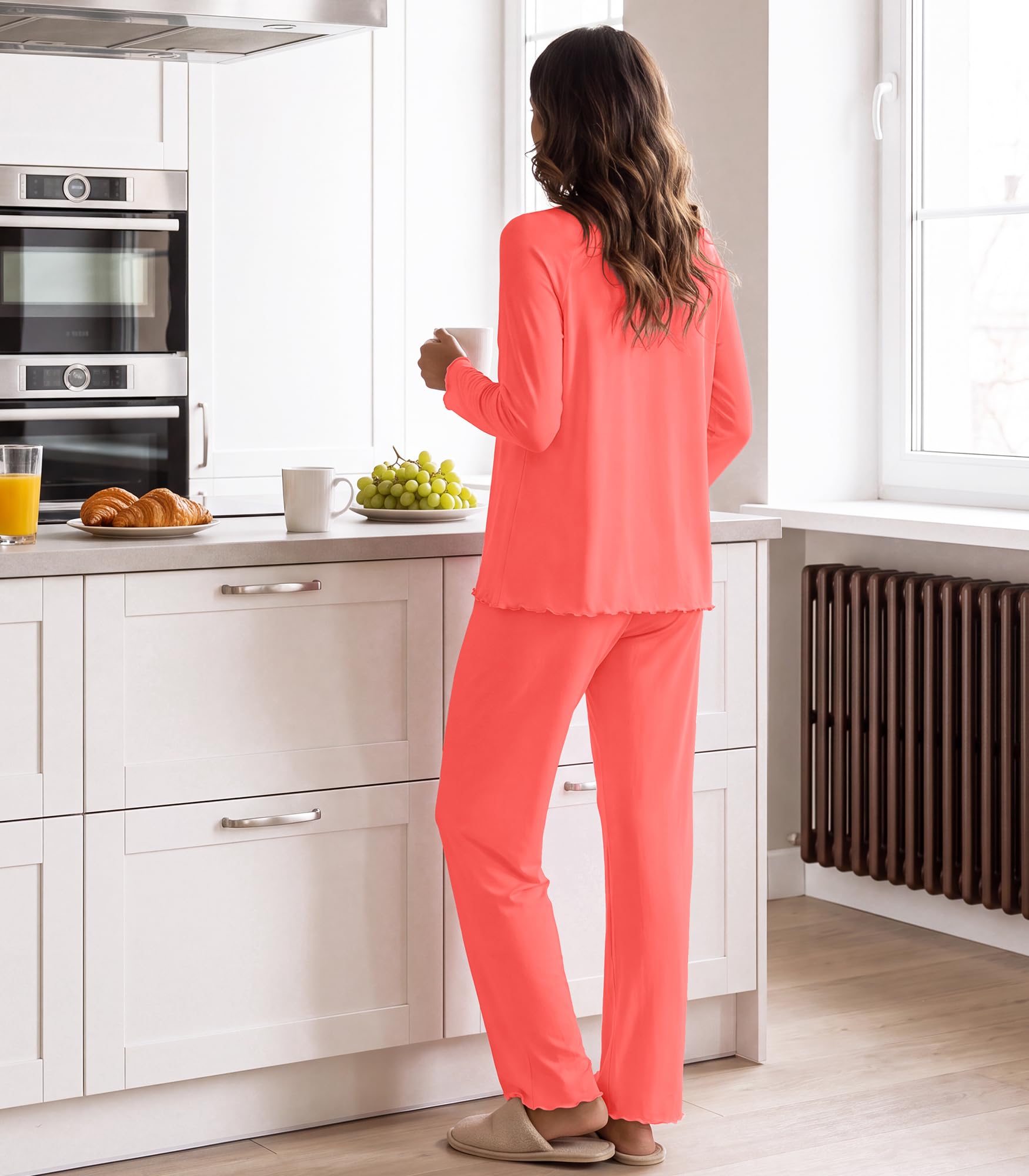 WiWi Pigiama da donna in bambù, comodo, elasticizzato, a maniche corte, con pantaloni, S-2X