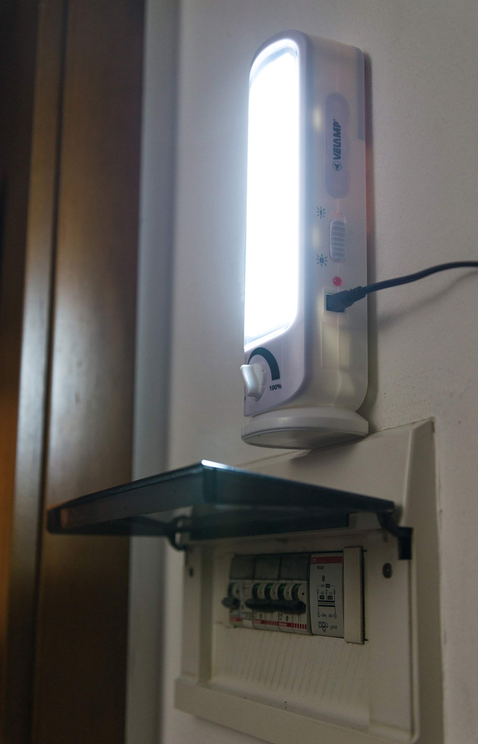 Velamp BIG TWIX - Lampada di Emergenza Portatile Ricaricabile, LED, Super Luminosa (500 lumen) - Dimmerabile - Con Caricabatteria Esterno, Sicura, Leggera e Compatta