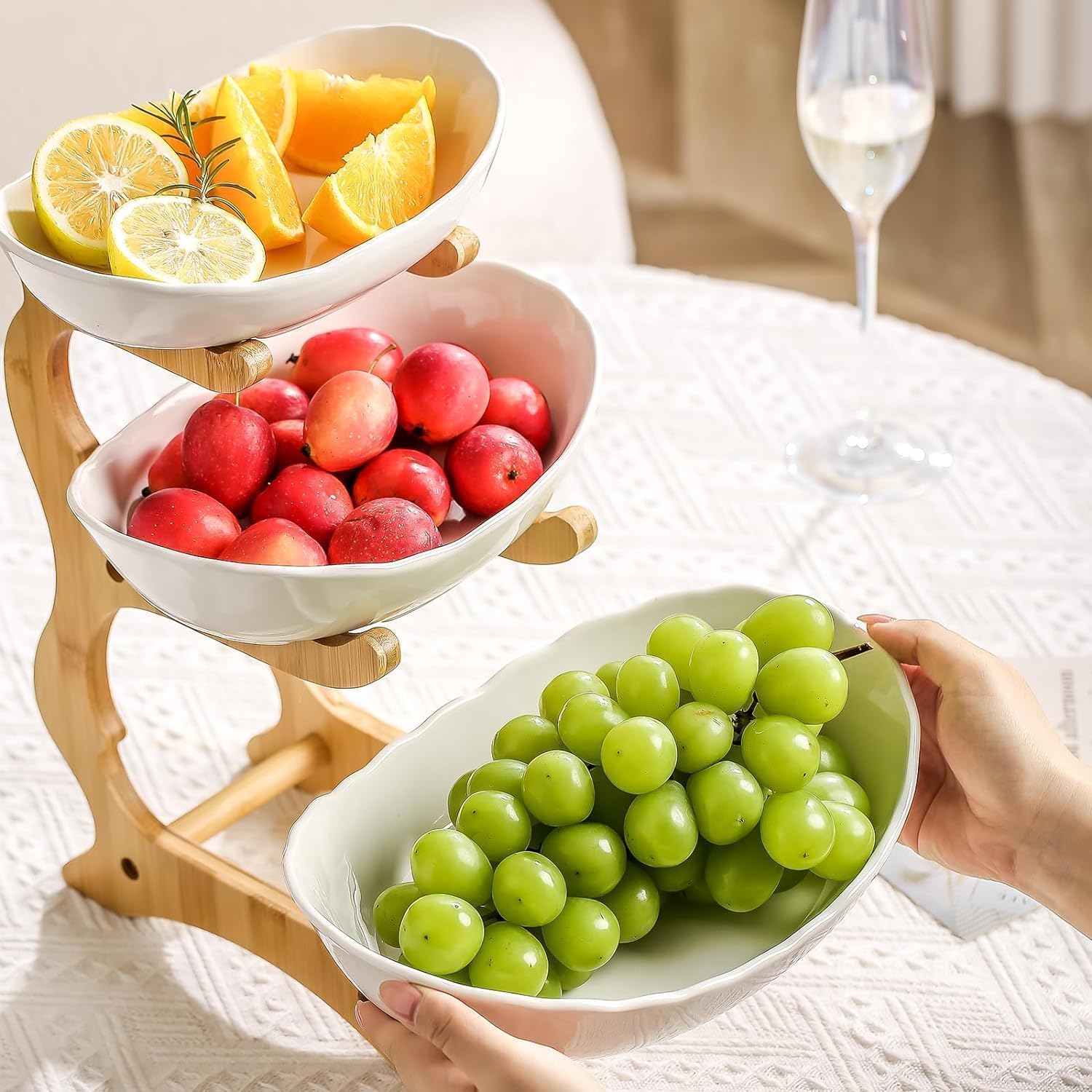 Alzata per frutta in ceramica, con 3 ripiani, piatto di frutta, 3 livelli, con supporto in bambù, piatto da portata per cucina, frutta, verdura, snack, caramelle