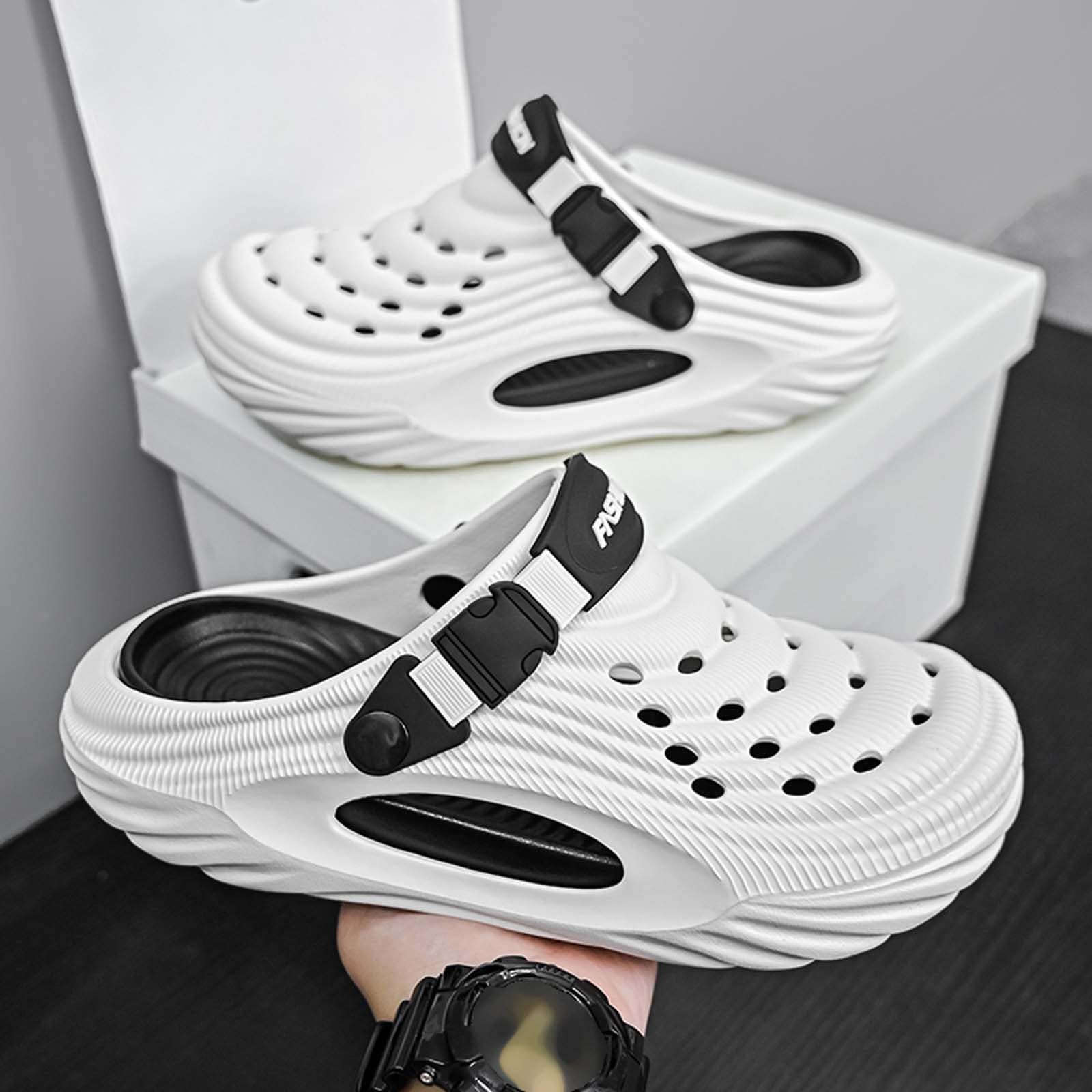 Chausson Homme Ete, Pantoufles Homme,Sandales d'Été Confortables de Plage Extérieures Tendance Décontractées pour Maison et Plein Air Mule Sabot Clogs Claquette