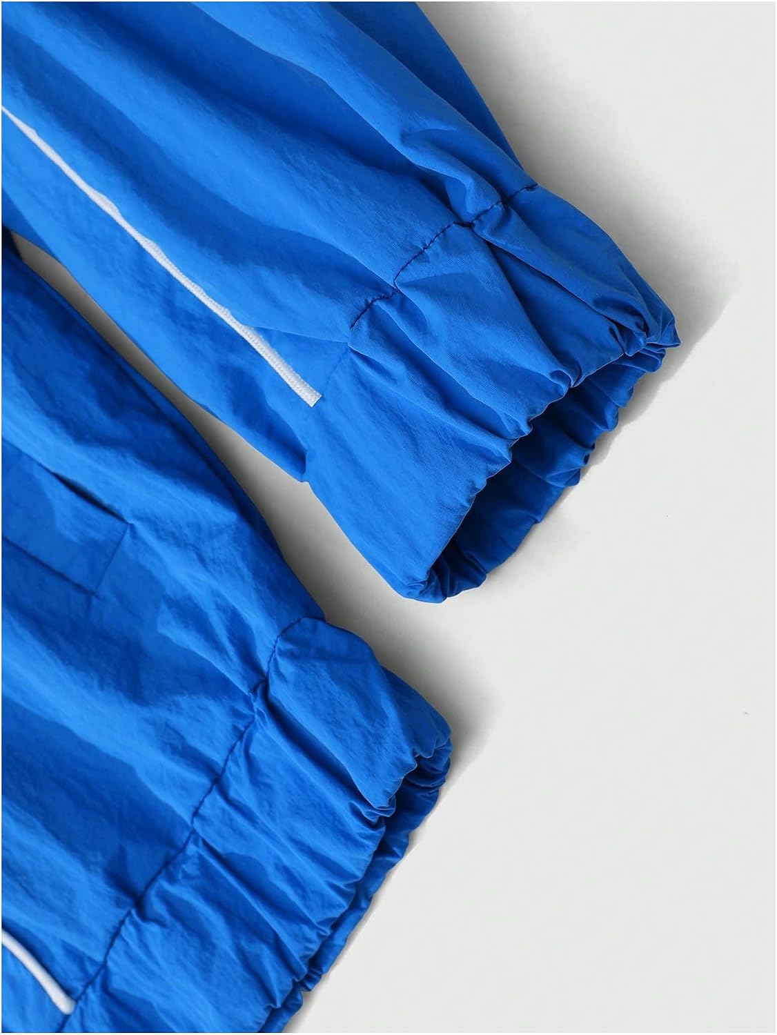 VIPWOLF Men's 2 Piece Sweat Sets Color Block Zip Up Windbreaker Jacket and Wide Leg Track Pants Tracksuits