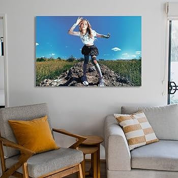 イラスト　海外　Yosi キャンバスジクレー　額装付き　インテリアアート イラスト 海外 Yosi キャンバスジクレー 額装付き インテリア