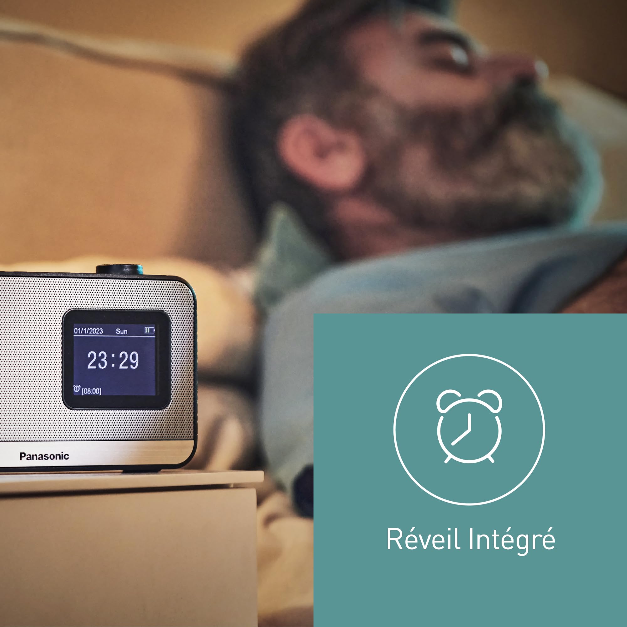 Panasonic RF-D15EG-K, Radio Numérique Portable Dab+/FM, Bluetooth, Écran LCD TFT 2,4", Haut-Parleur 3W 5cm, 4 Boutons de Présélection, Alimentation Piles et Secteur, Veille, Alarme, Horloge, Noir.
