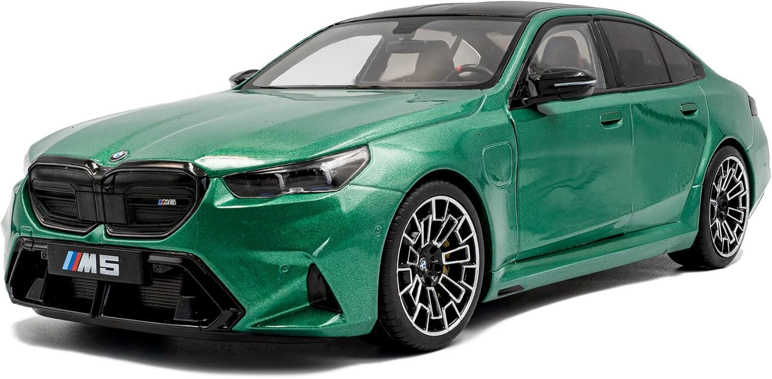 Diecast Model Car Compatible for 2025 BMW M5 Green Metallic 1/18 Scale Solido S1814701