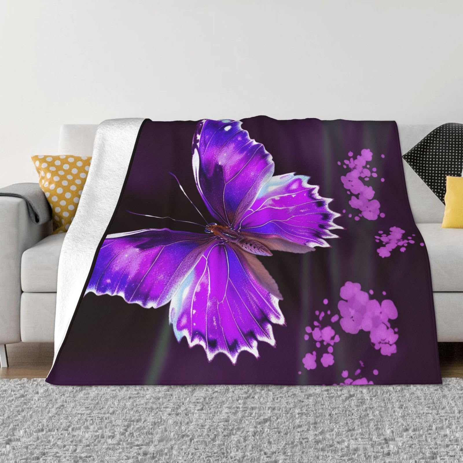 Couverture pour canapé violette idéale pour vos soirées cocooning et nuits fraîches