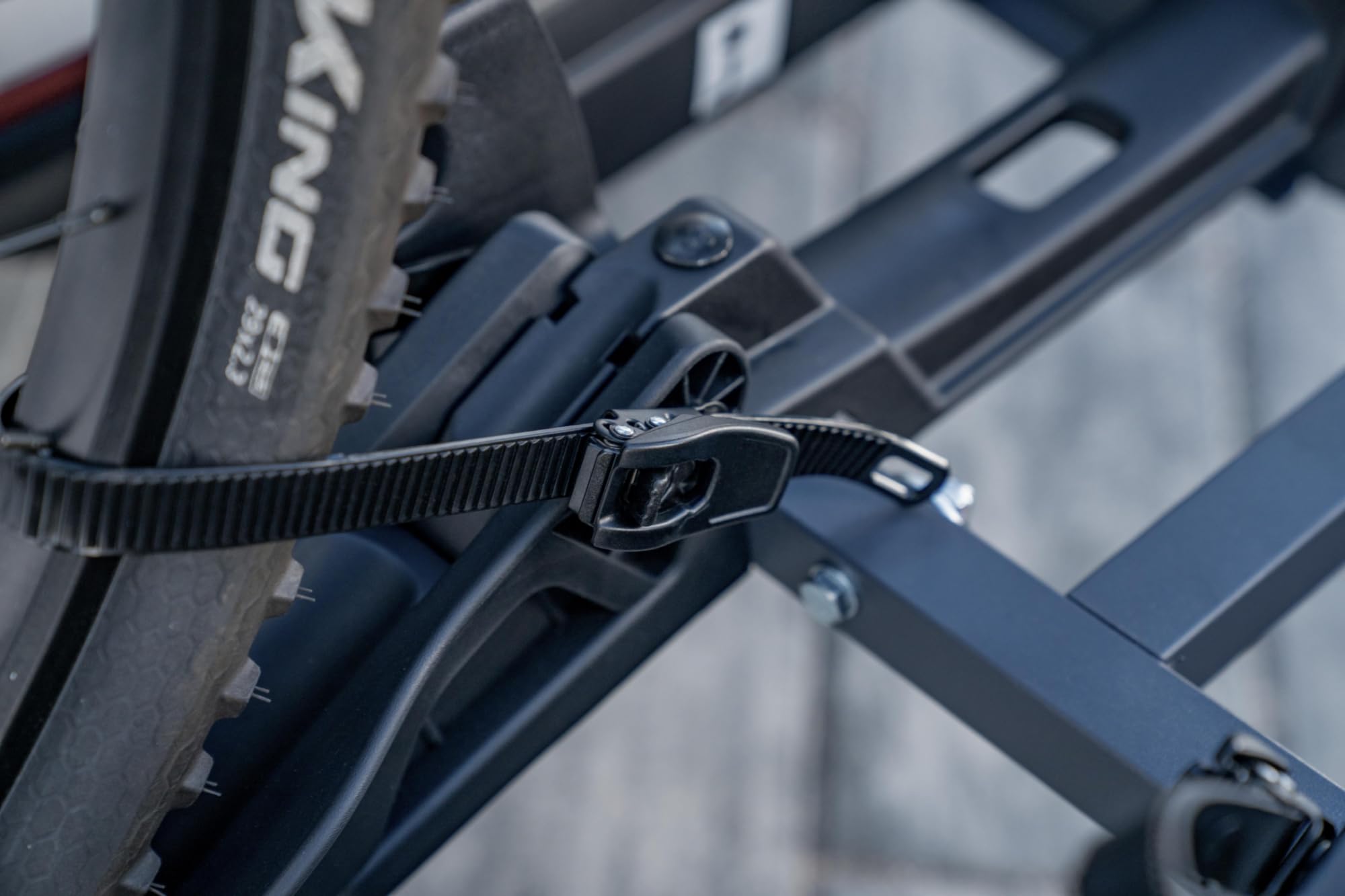 FISCHER Kupplungsfahrradträger ProlineEvo 2 I Fahrradträger Kupplung I Fahrradträger Auto I Träger Auto