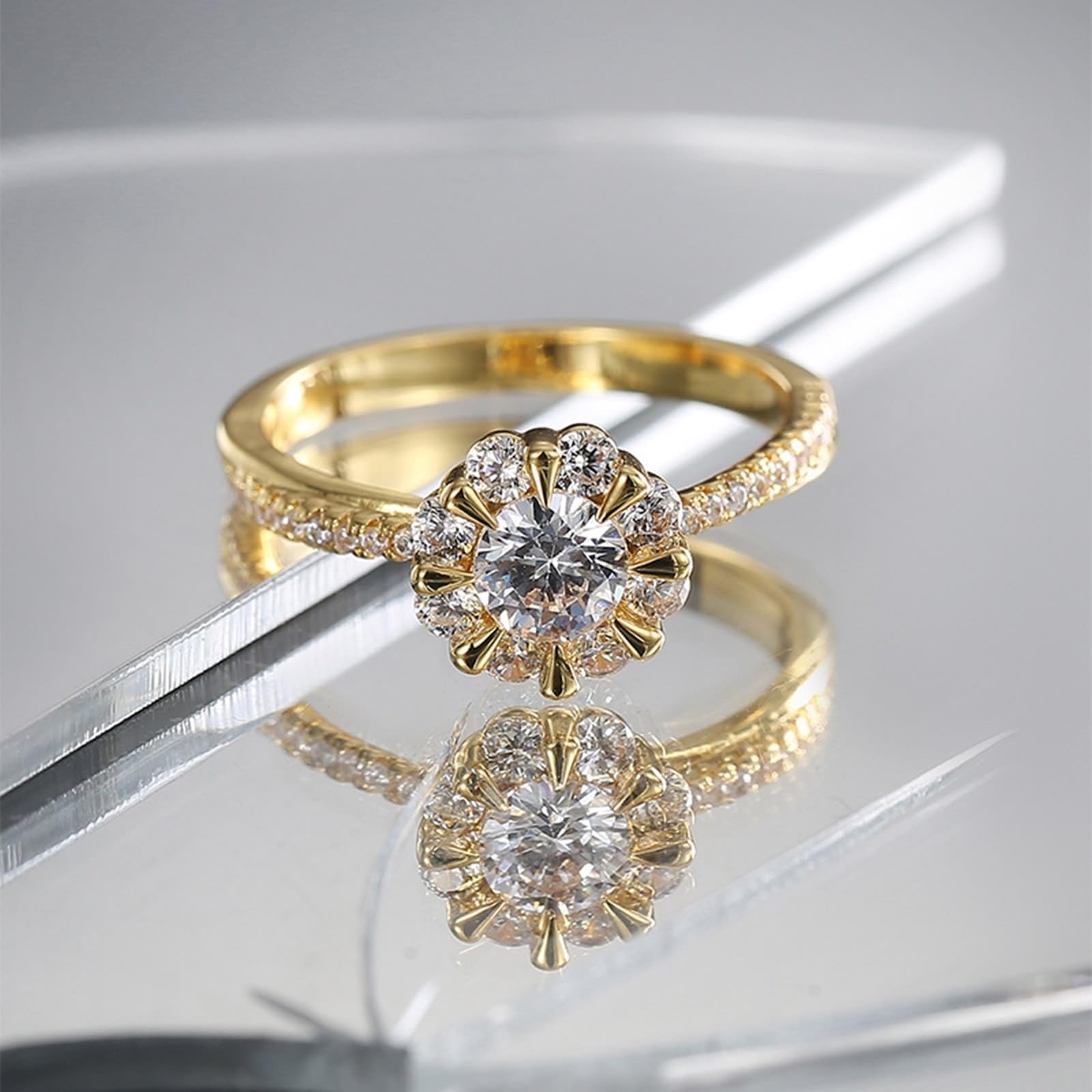 Pierścionki z imieniem spersonalizowane pierścionki zaręczynowe żółte złoto 9K Au375/Au585/Au750 Moissanite biały okrągły moissanit rozmiar H 1/2 moda dla lesbijek biżuteria ślubna