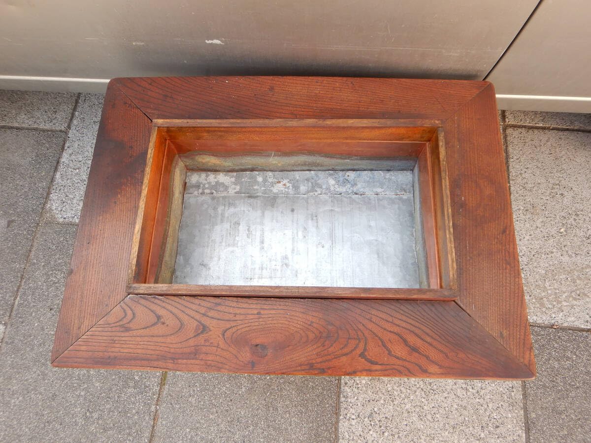 Amazon.co.jp: 関西火鉢 台輪火鉢 長火鉢 欅造り ケヤキ材 分厚い台輪