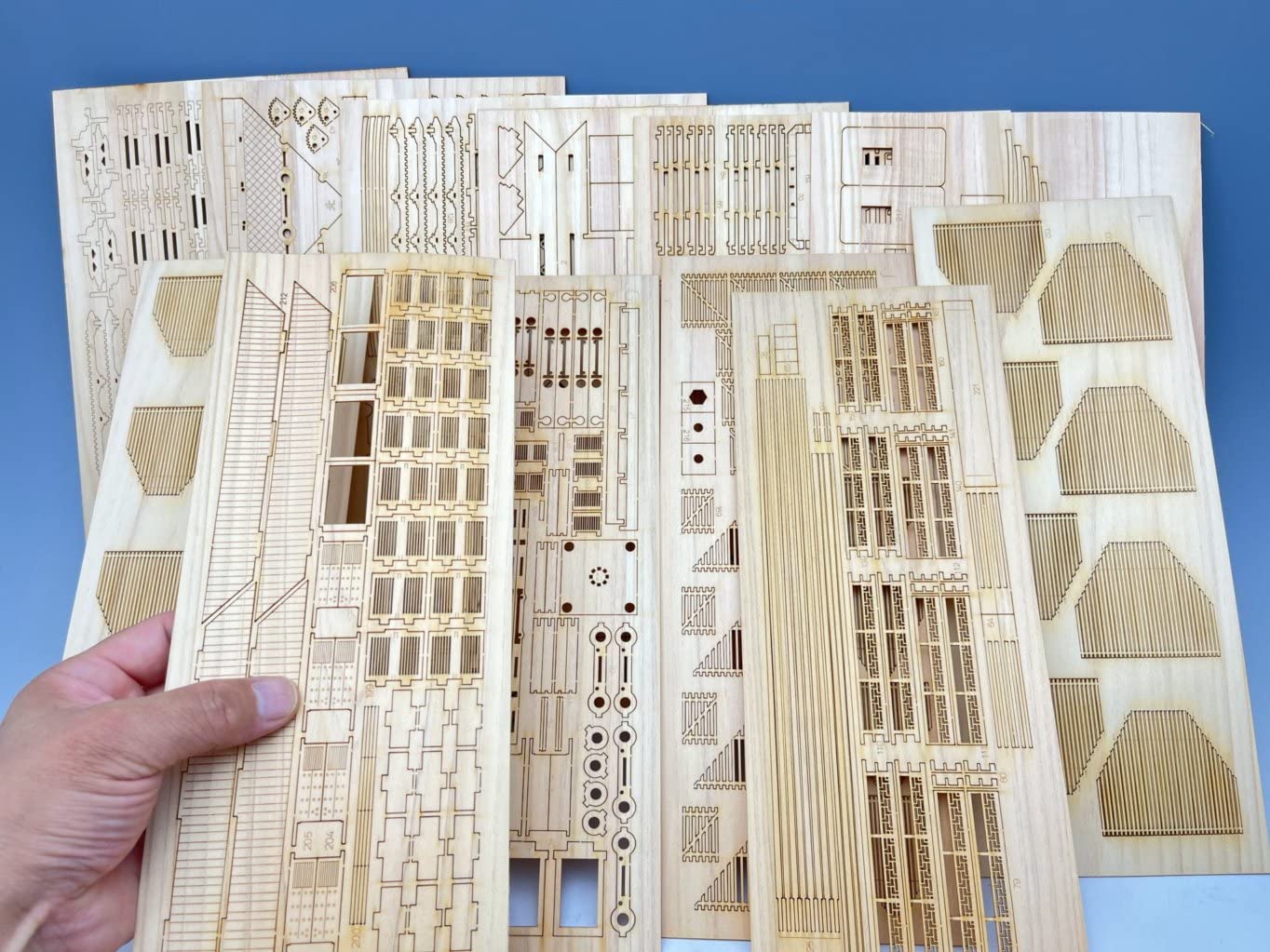 Amazon | エアロベース 法隆寺 五重塔 構造モデル 日本製 組立キット