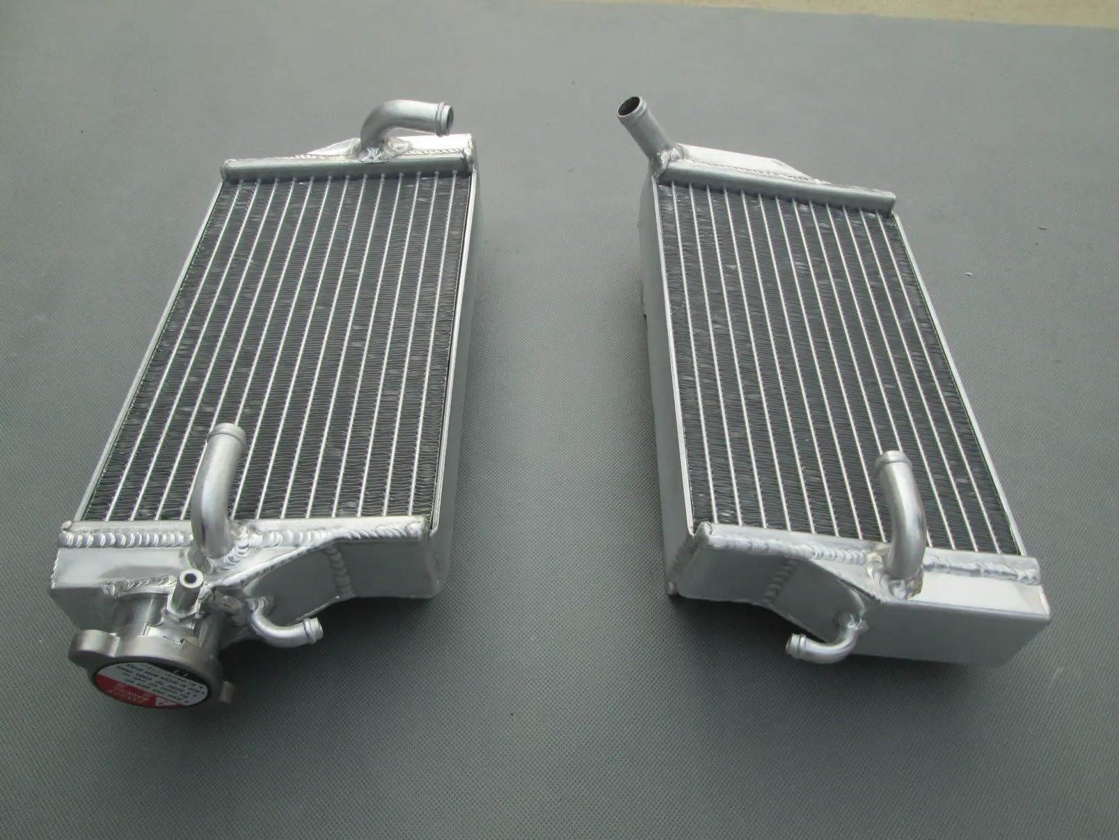 rdzeń nagrzewnicy auto Pasuje do CR250R CR 250 R chłodnica chłodząca płyn chłodzący 2005 2006 2007 lewy + prawy grzejnik aluminiowy