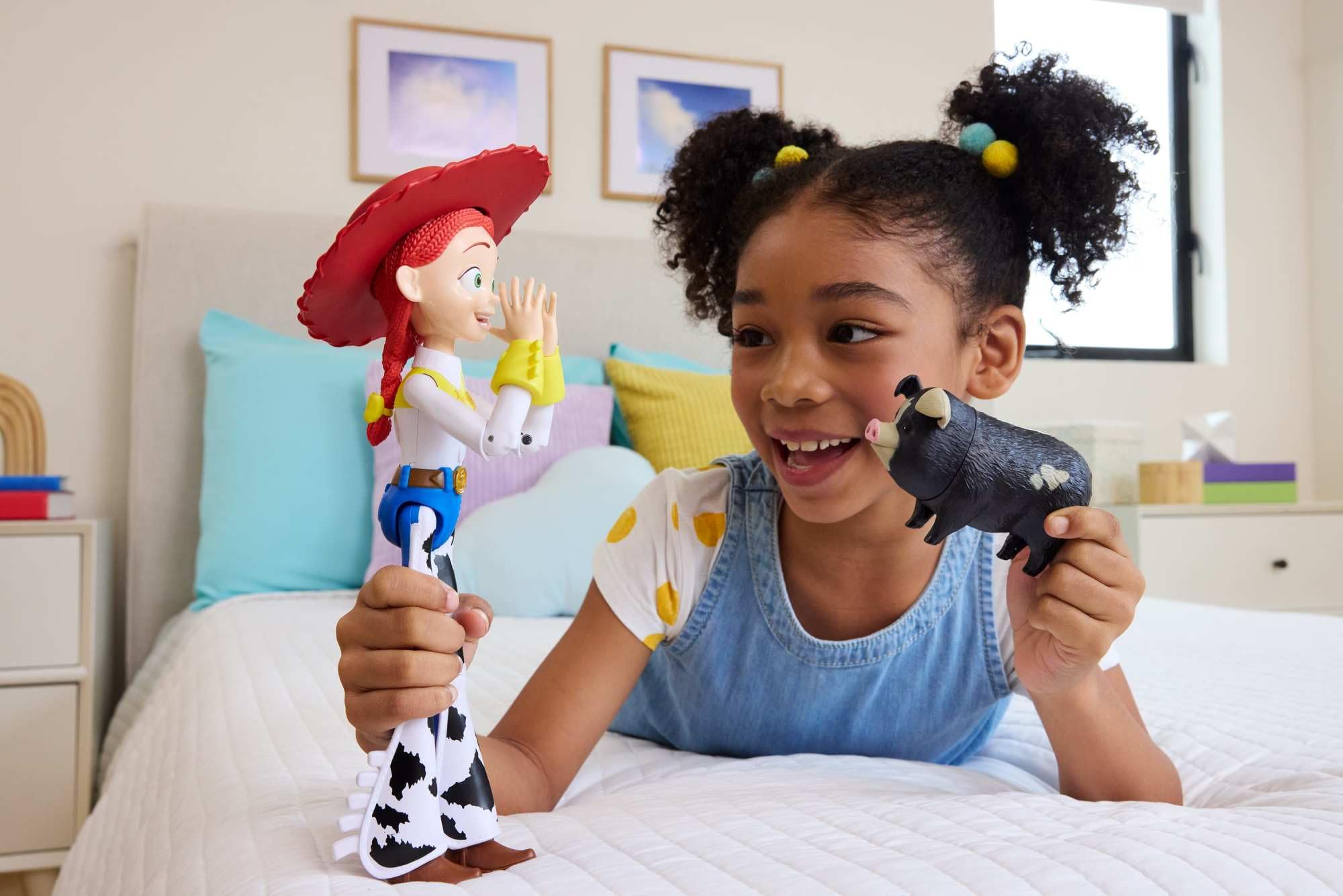 Mattel Disney e Pixar Toy Story 5 Jessie parlante | Personaggio snodato da 30 cm con Jimmy Dean, oltre 35 suoni e frasi dal film, JMW29