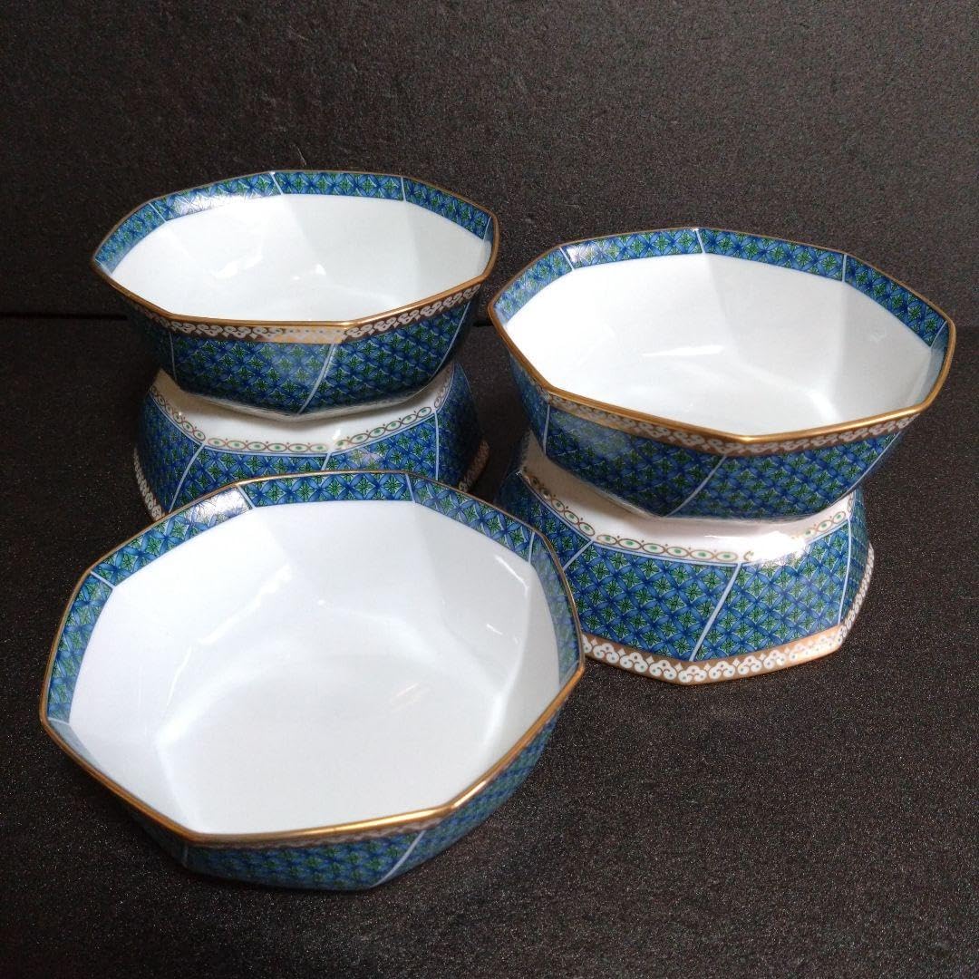 皿□乾山写白菊 四つ足皿 菊花模様 京焼 清水焼 陶磁器 時代物 骨董品