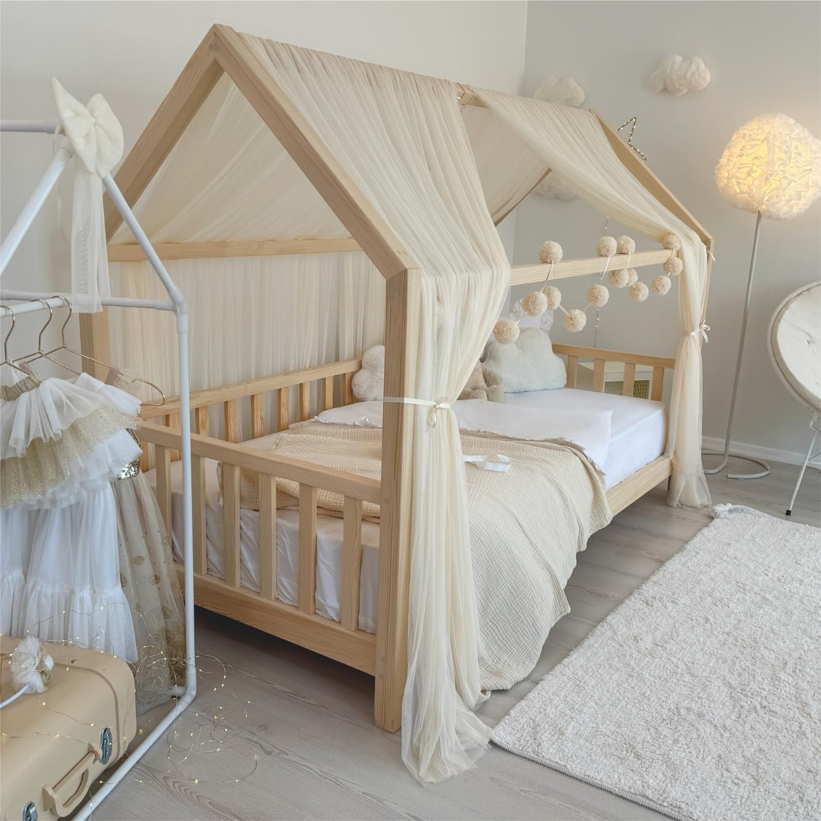 Toldo de cama estilo princesa para niñas, decoración de habitación de niños para camas Montessori, regalo de tul suave para niños pequeños (crema, 320 cm, juego de 4)