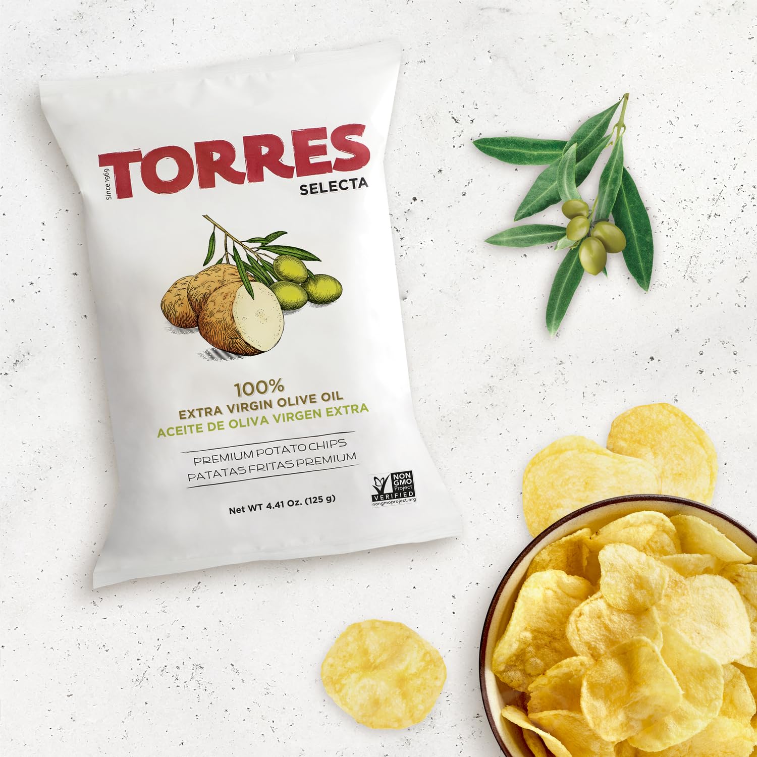 TORRES Selecta Gourmet Potato Chips - Small Batch Artisan Kettle Chips - Extra Virgin Olive Oil - 4.41 oz. (Pack of 6)