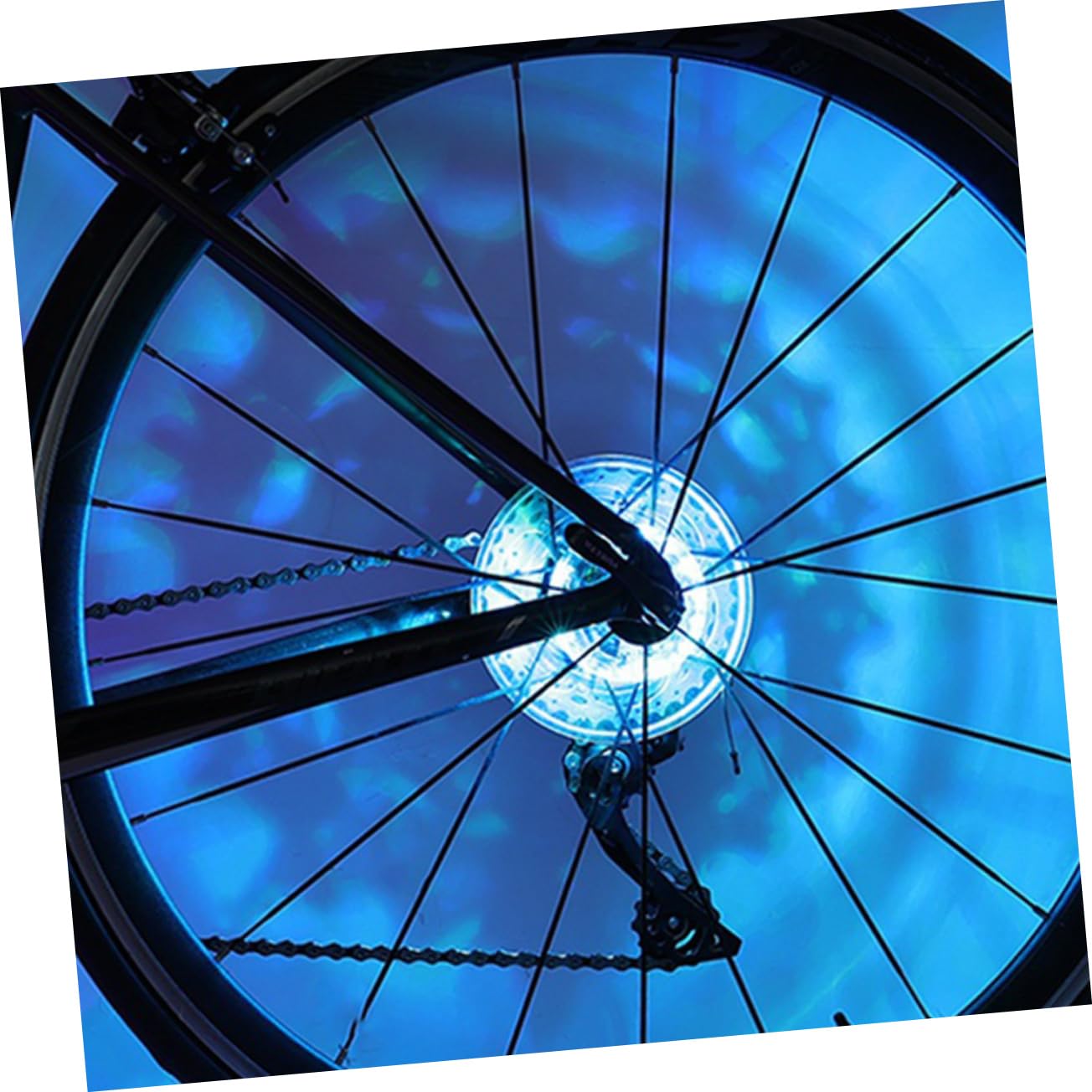 ibasenice Lumière de Roue de Vélo Décorative USB Rechargeable de Moyeu LED Étanche pour Cyclisme Installation Facile pour Amateurs de Vélo