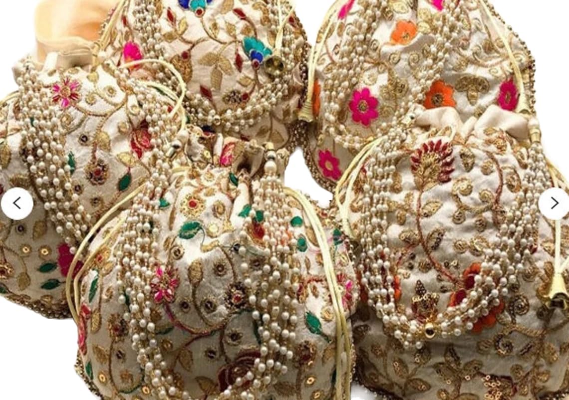 Women Designer Embrodiery Potli Bags Wedding and Parties Silk return Pouch Bag Clutch Wristlets handbag Best for gifting