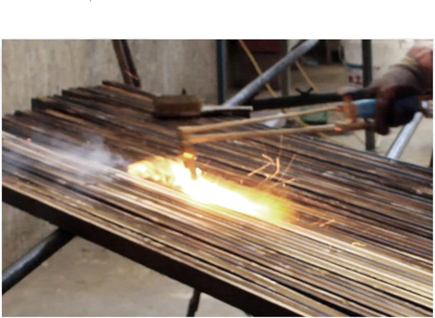 Air Conditioner Cover,Wooden air Conditioner Cover Rustic Air Conditioner Cover Wooden Plant Stand, Outdoor Air Conditioning Rack Frame Radiator Cover, with Blinds Grid Design