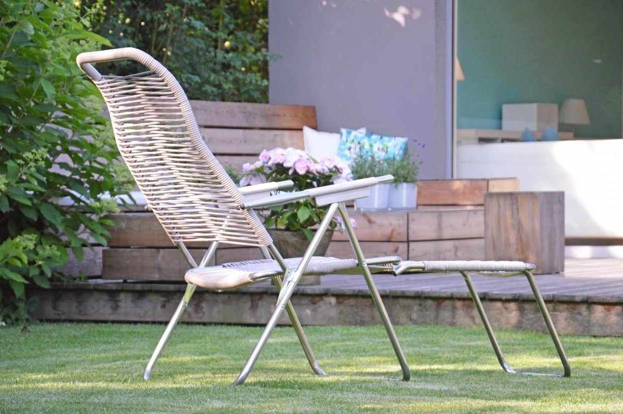 Fiam Spaghetti Deckchair Art. 084 BI Aluminum chromed frame seat and back white color