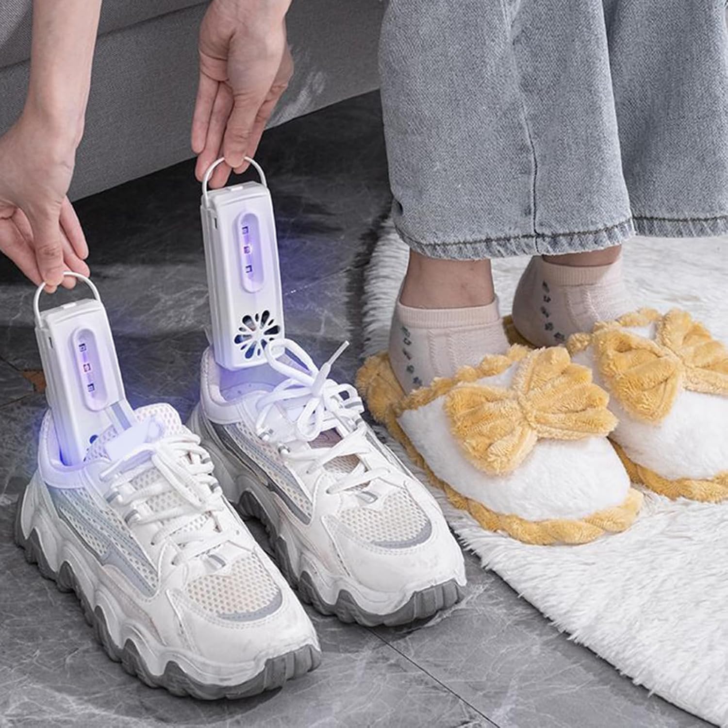Shoe Dryers Sneakers, Fast Drying Machine, Warmer with Heat Control, Device with Portable Design, Shoe Dryer, Efficient Drying Tool for Cleats Hats Socks Work Travel Daily Sports Gym Dorm Home