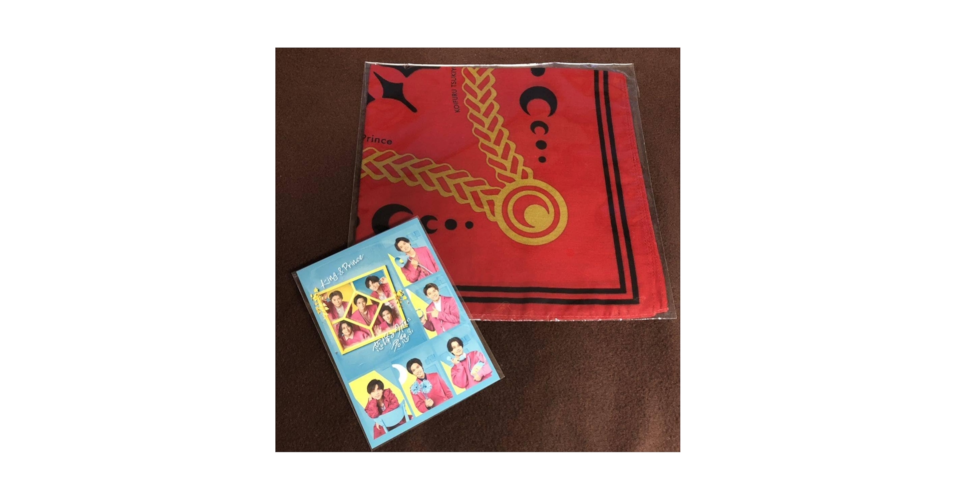 すとぷり カレンダー かばん ペンライト 雑誌 タオル アルバム コウペンちゃん 駅めぐり スマホに貼れるサイズのステッカー