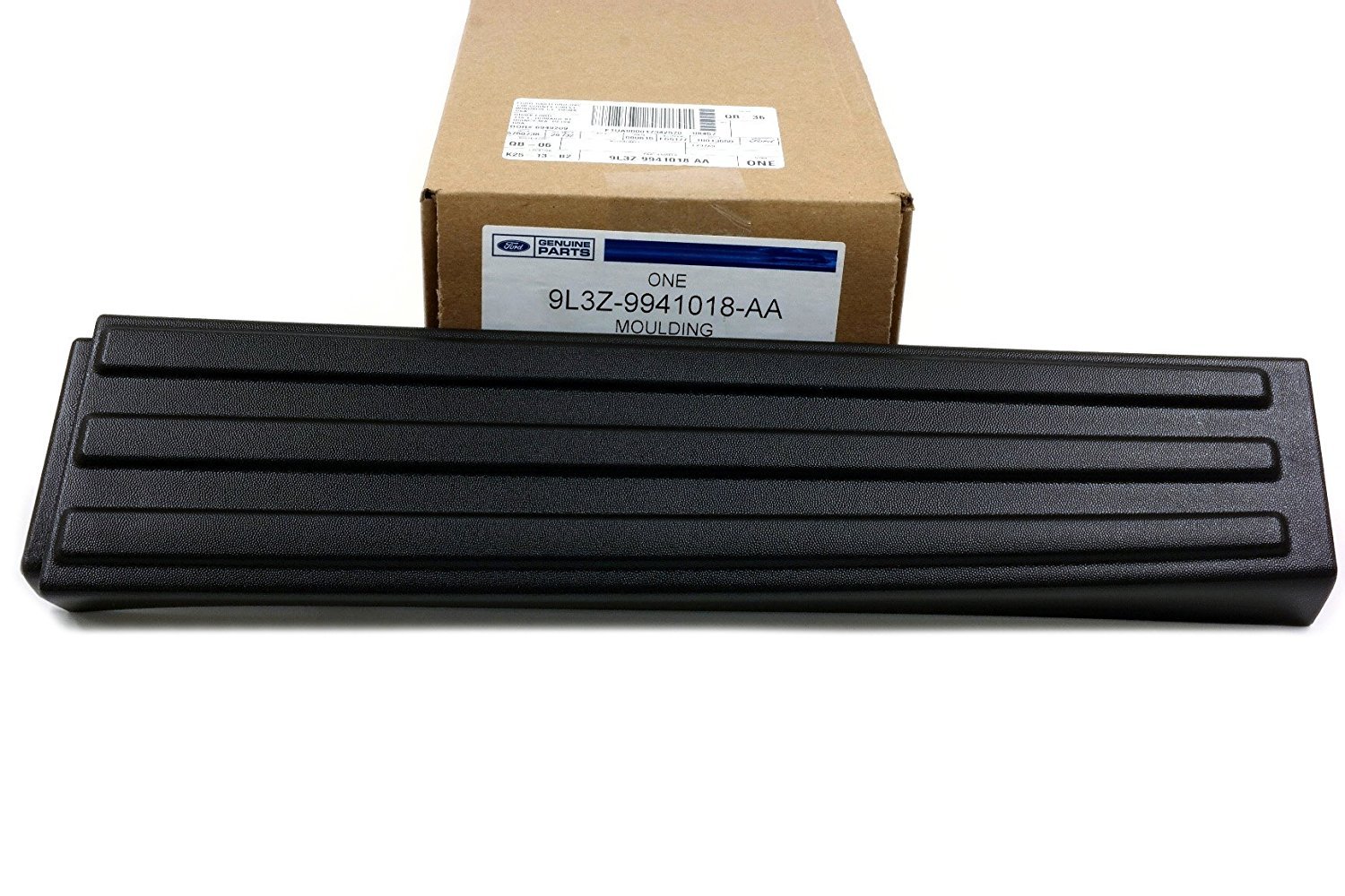 Amazon.com: Ford Moulding - 9L3Z9941018AA : Automotive