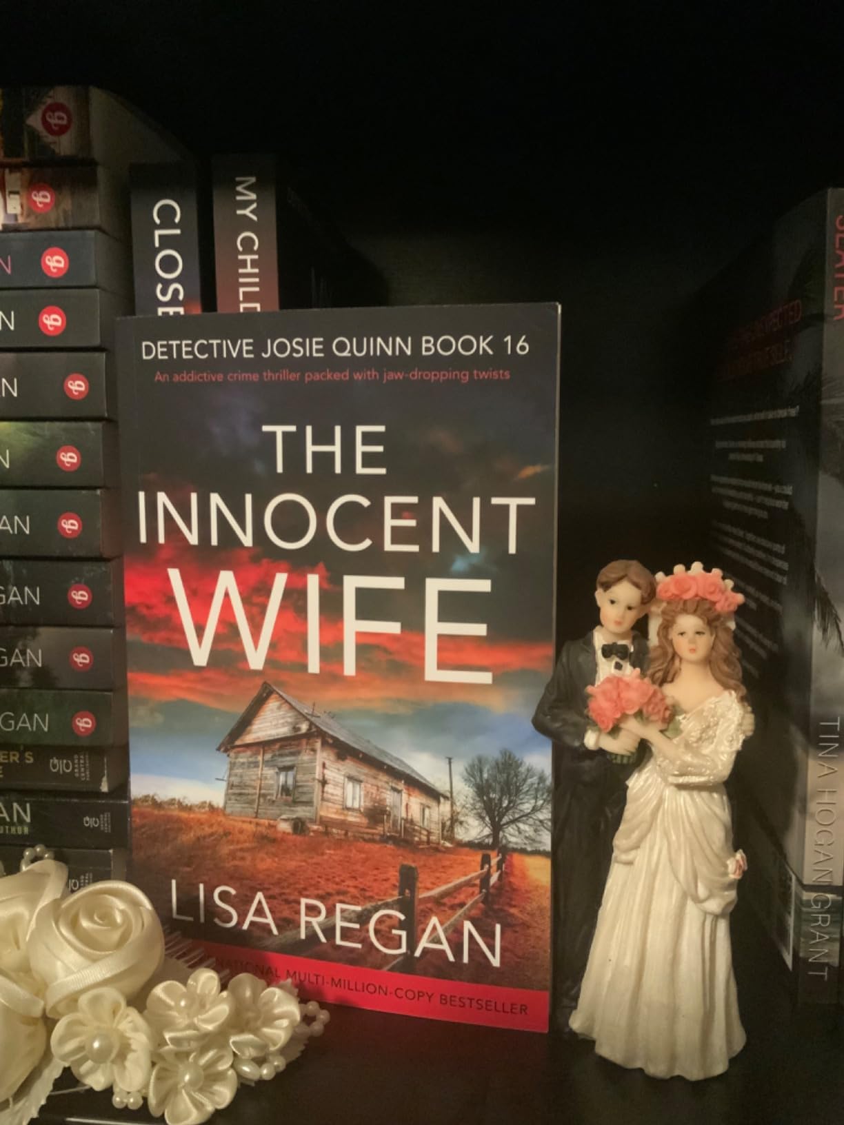 Josie Jaxxon.Com: The Unexpected Twist - 0arzqim