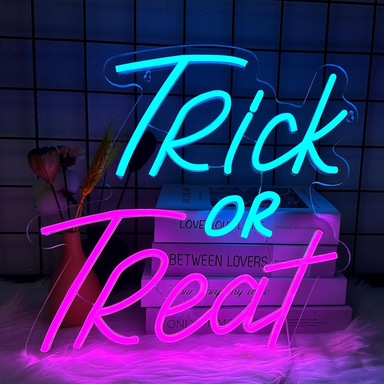 Trick or Treat Neon Sign Halloween, USB Halloween Neon LED Light for Wall Decor, Trick or Treat Halloween Sign Decorations for Home Bar Salon Coffee Stores Porch Front Door Halloween-Trick or Treat