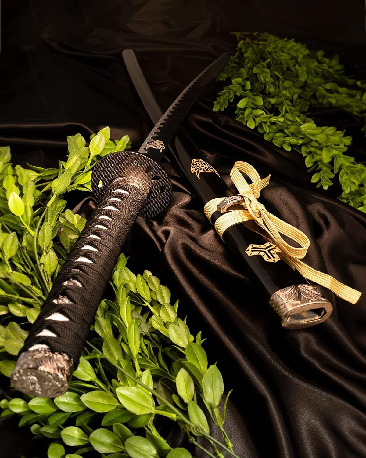 Spada Katana, Katana Vera Samurai Katana Acciaio con fodero per decorazione per collezionisti o come regalo Plus Espositore