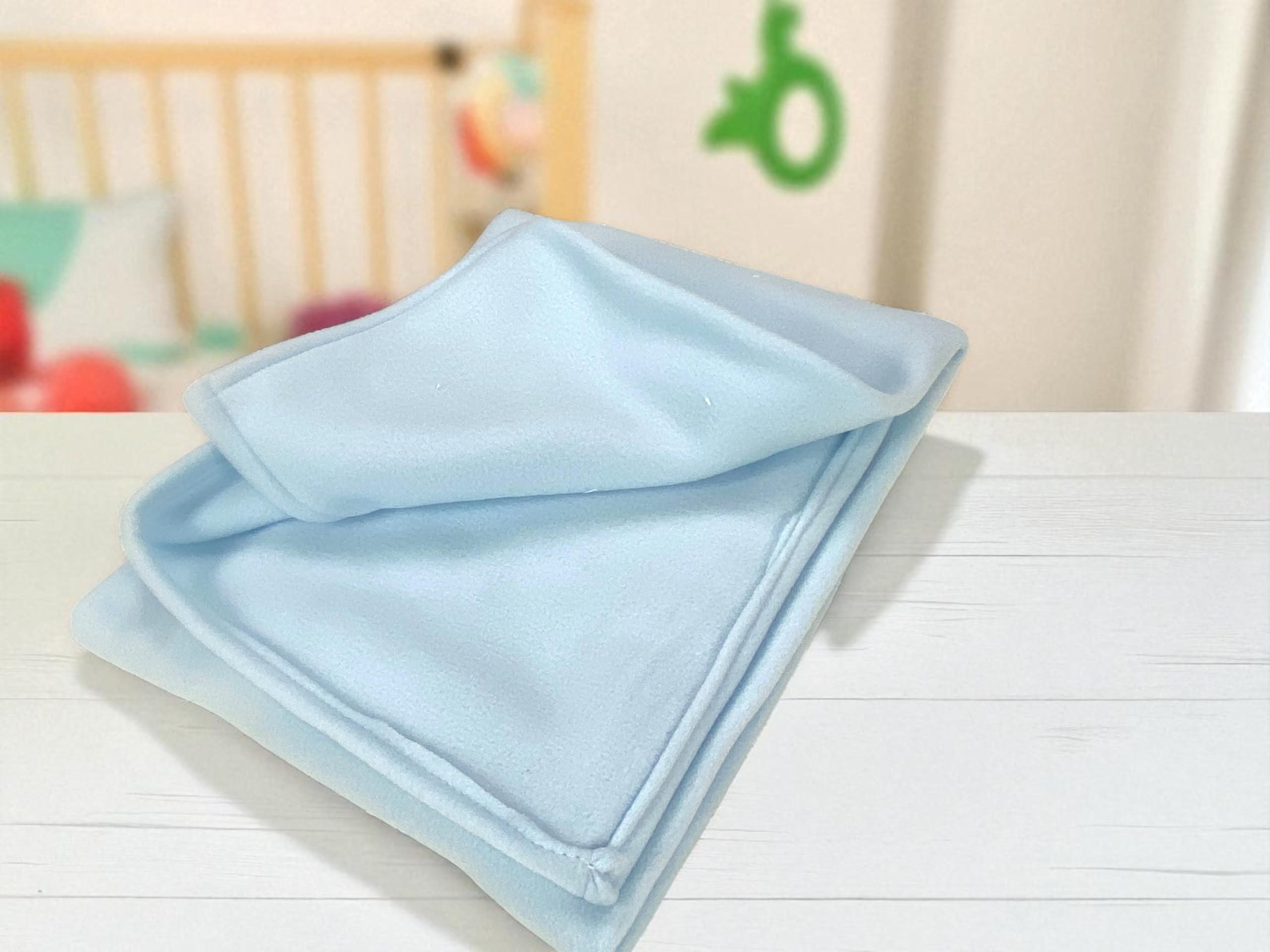 Tex family Fleecedecke personalisiert mit Namen – Elefant – Jungen und Mädchen – Kindergarten Kinderbett Wiege Neugeborene Stickerei Made in Italy – 140 x 100 cm, Hellblau