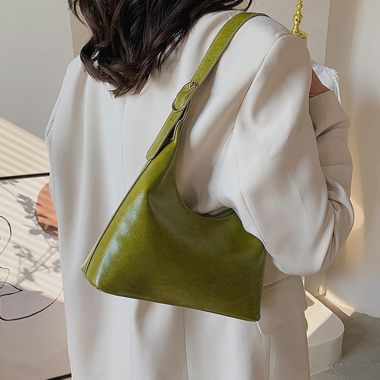 Shoulder Bag for Women Small Retro Vegan Leather Handbags Trendy Purses 2025 Cute Mini Vintage Hobo Underarm Bag