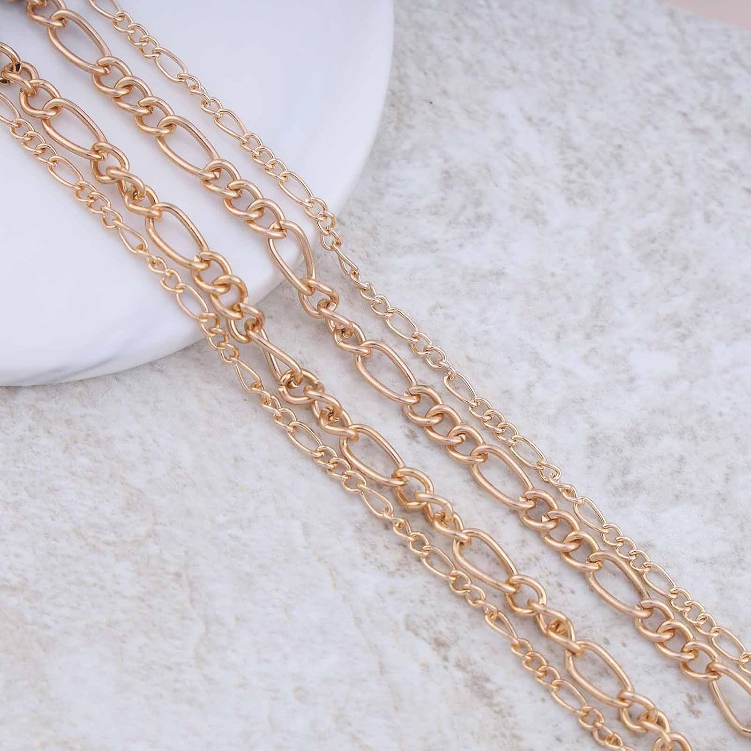 Andelaisi Boho Layered Coin Choker Necklace Disc Sequins Pendant Necklace Vintage Disc Figaro Chain Necklace Gold Sequins Coin Necklace Jewelry for Women - Image 5