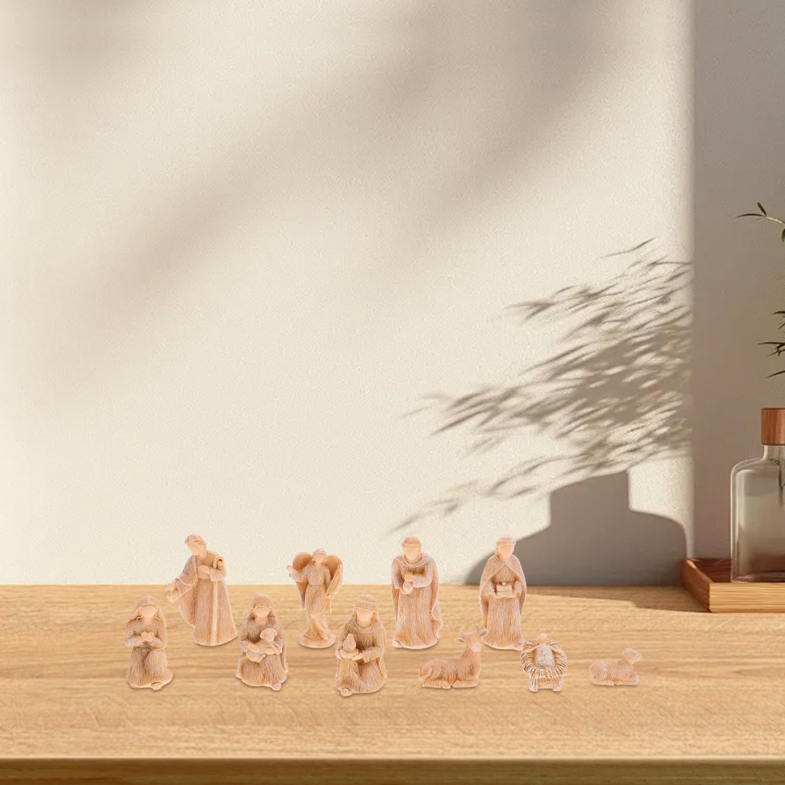 Happyyami Weihnachtskrippe aus Kunstharz mit 10-teiligem Jesus Geburtskrippenset in Beige Dekoratives Krippenfiguren Satz für Kirche und Büro