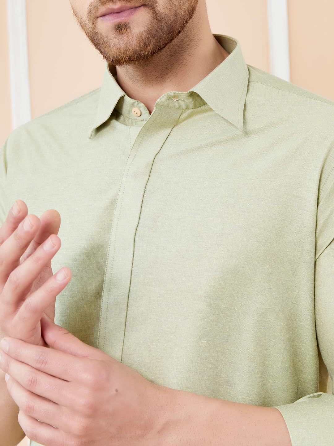 See Designs Men Green Cotton Solid Spread Collar Curved Hem Side Slit Full Sleeve Pathani Kurta With Pyjama - Bnrskt62501Xs