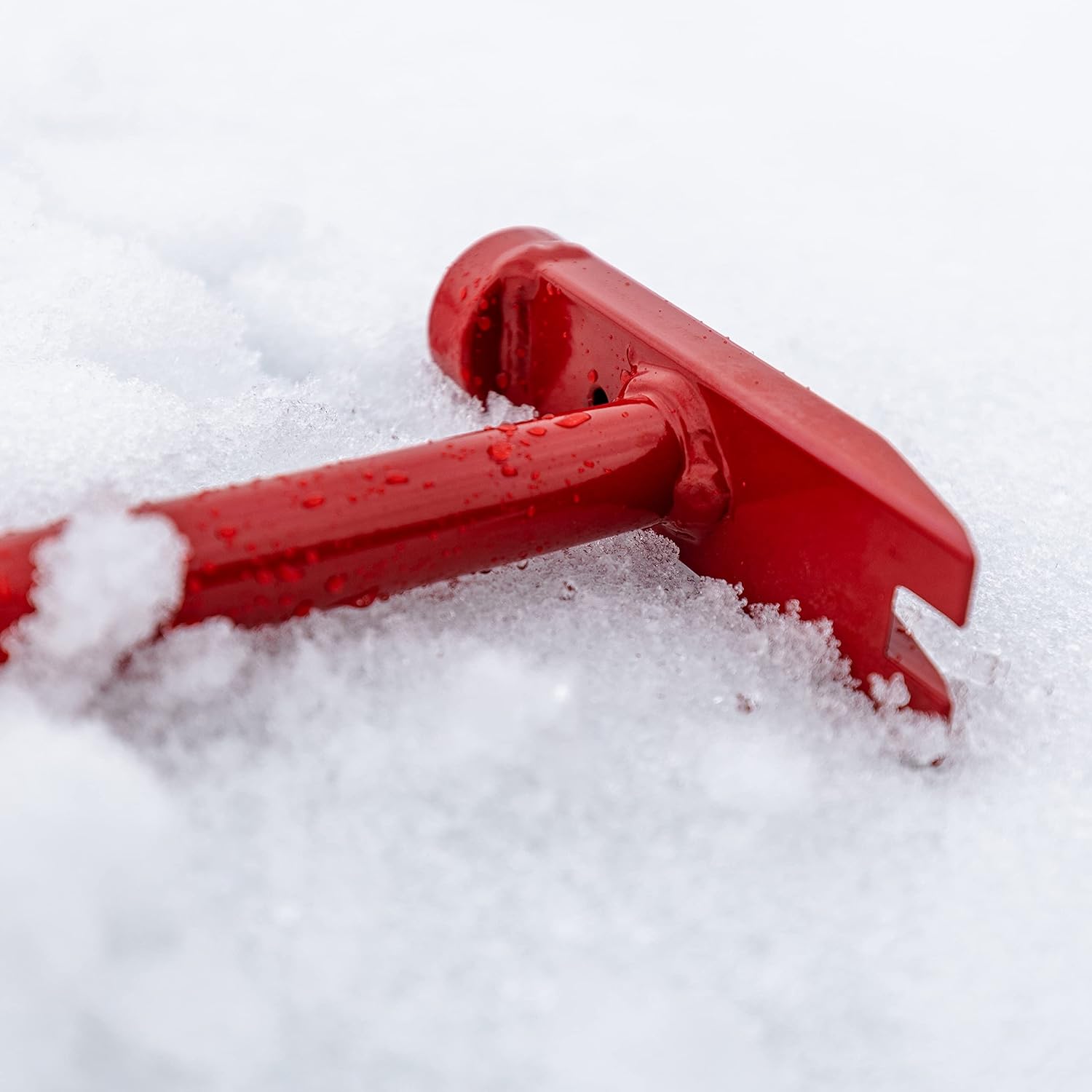 Eskimo CH9 19-inch Multi-Faceted, Dual-Action Chipper Head Design Hammer-Style Ice Chisel Red