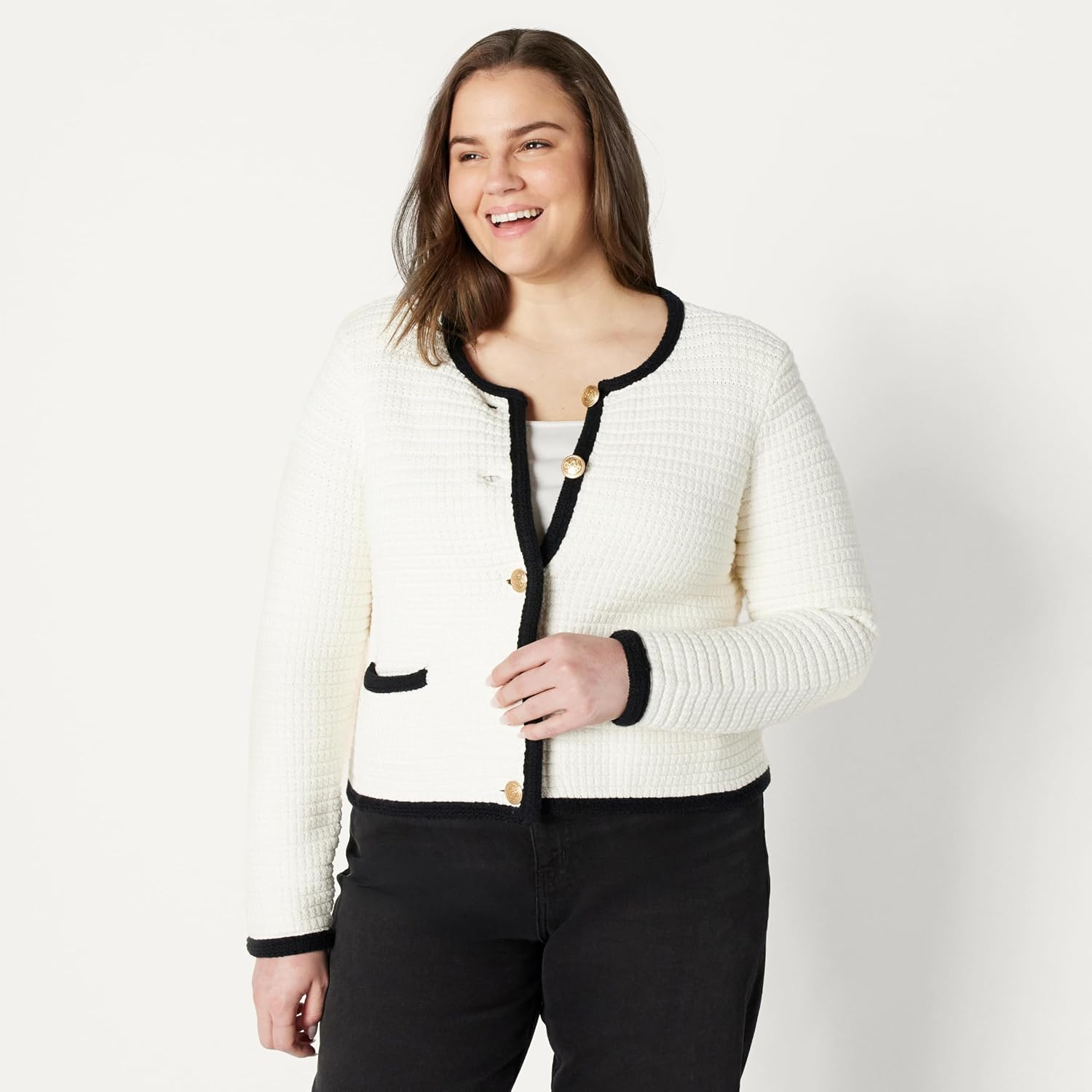 Amazon Essentials Women's Regular-Fit Midweight Cardigan Sweater image 5