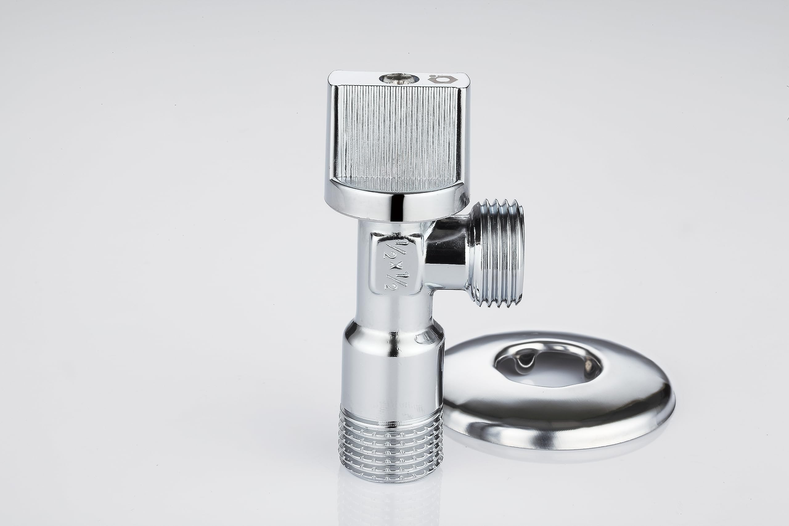 zencQ Angle Valve 1/2 Inch x 1/2 Inch, 1/2" x 1/2" - Image 4