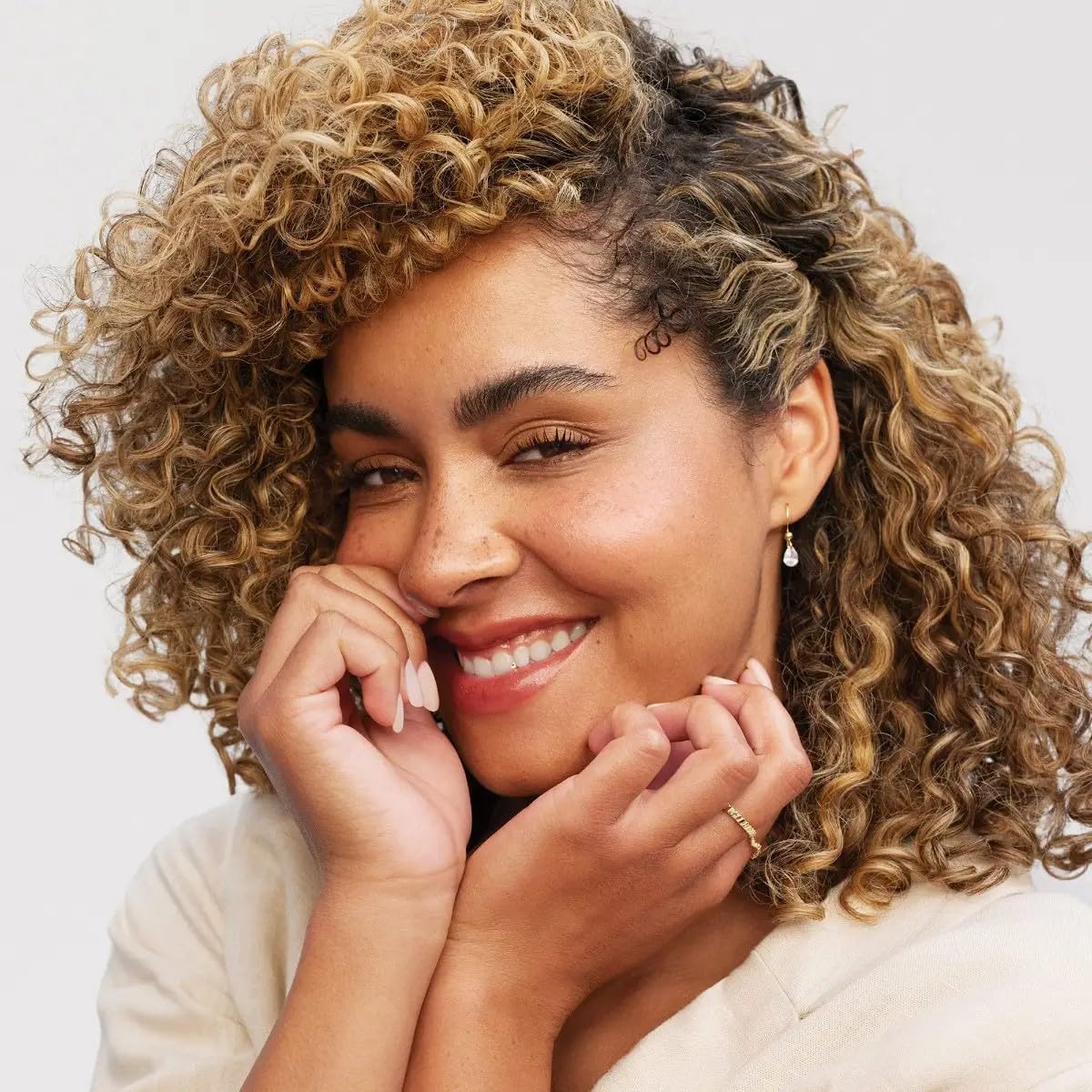 Paul Mitchell Clean Beauty Color-Depositing Treatment, For Refreshing + Protecting Color-Treated Hair - Image 5