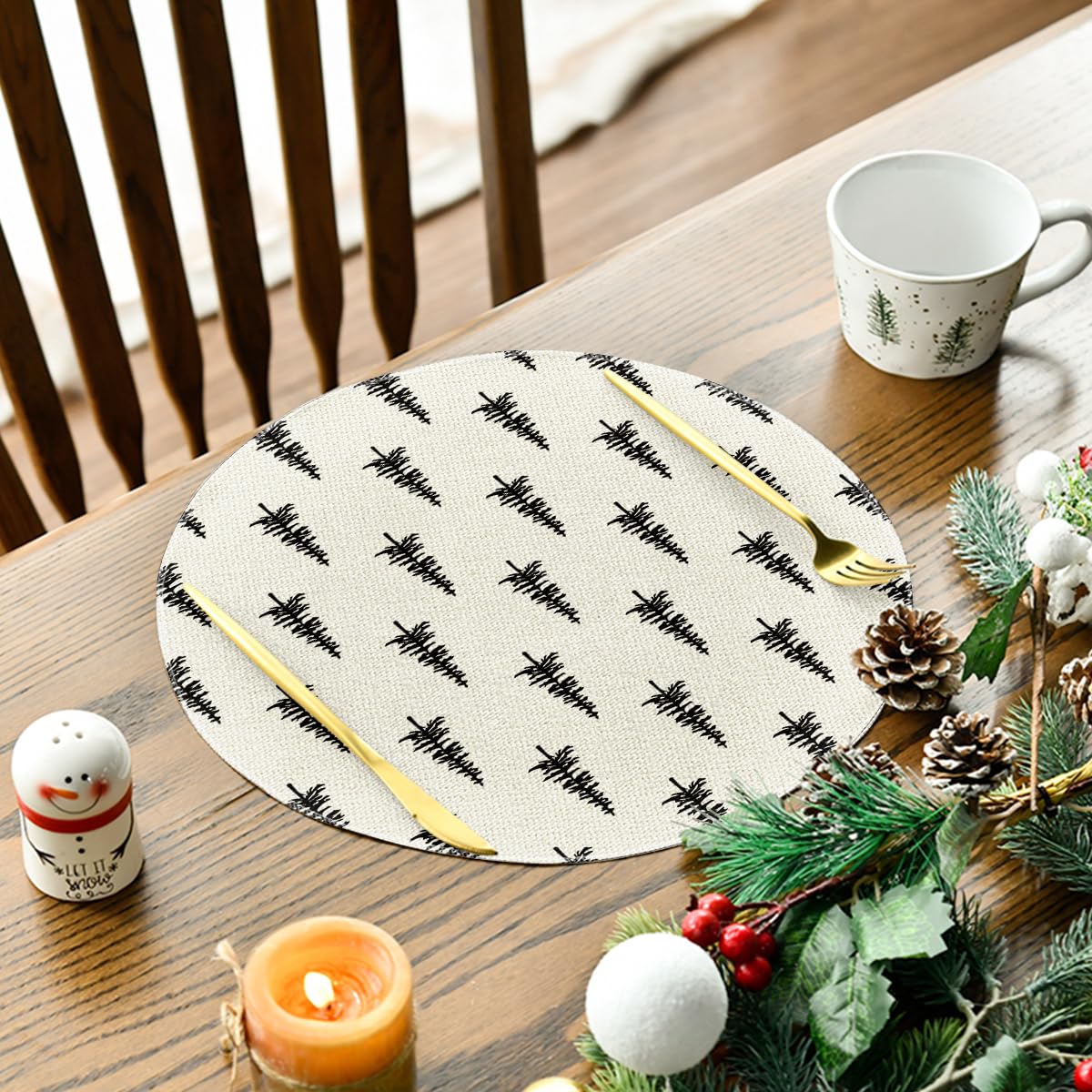 Artoid Mode Beige Trees Christmas Placemats Set of 4, Round 37cm Seasonal Winter Xmas Holiday Vintage Washable Table Mats - Image 3