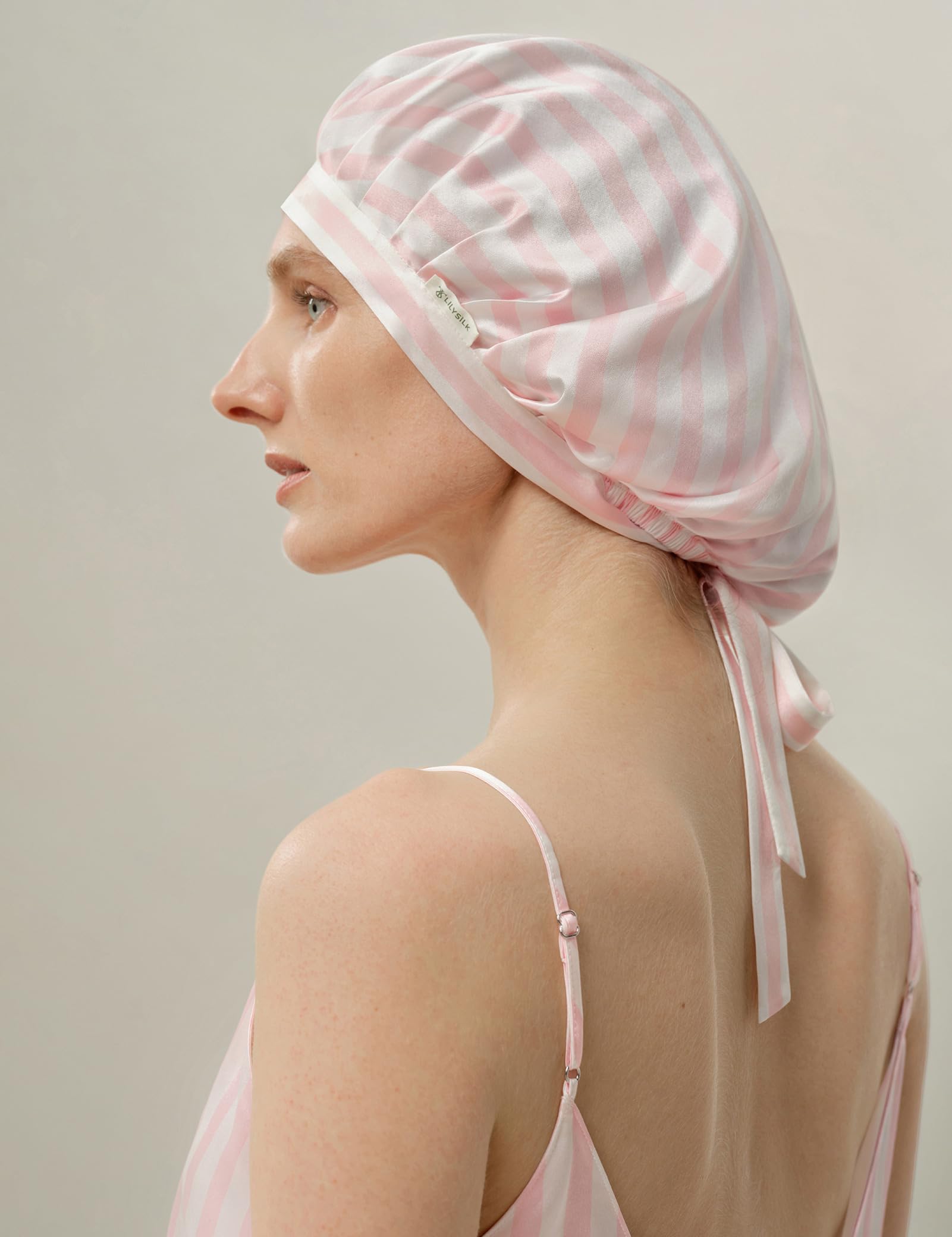 LilySilk 100% Maulbeerseide Schlafmütze rutschfest verstellbar und atmungsaktiver Kopfbedeckung Seidenhaube zum Schlafen Nachtmütze mit elastischem Band für alle Haartypen, Hellrosa & Weiß Gestreift