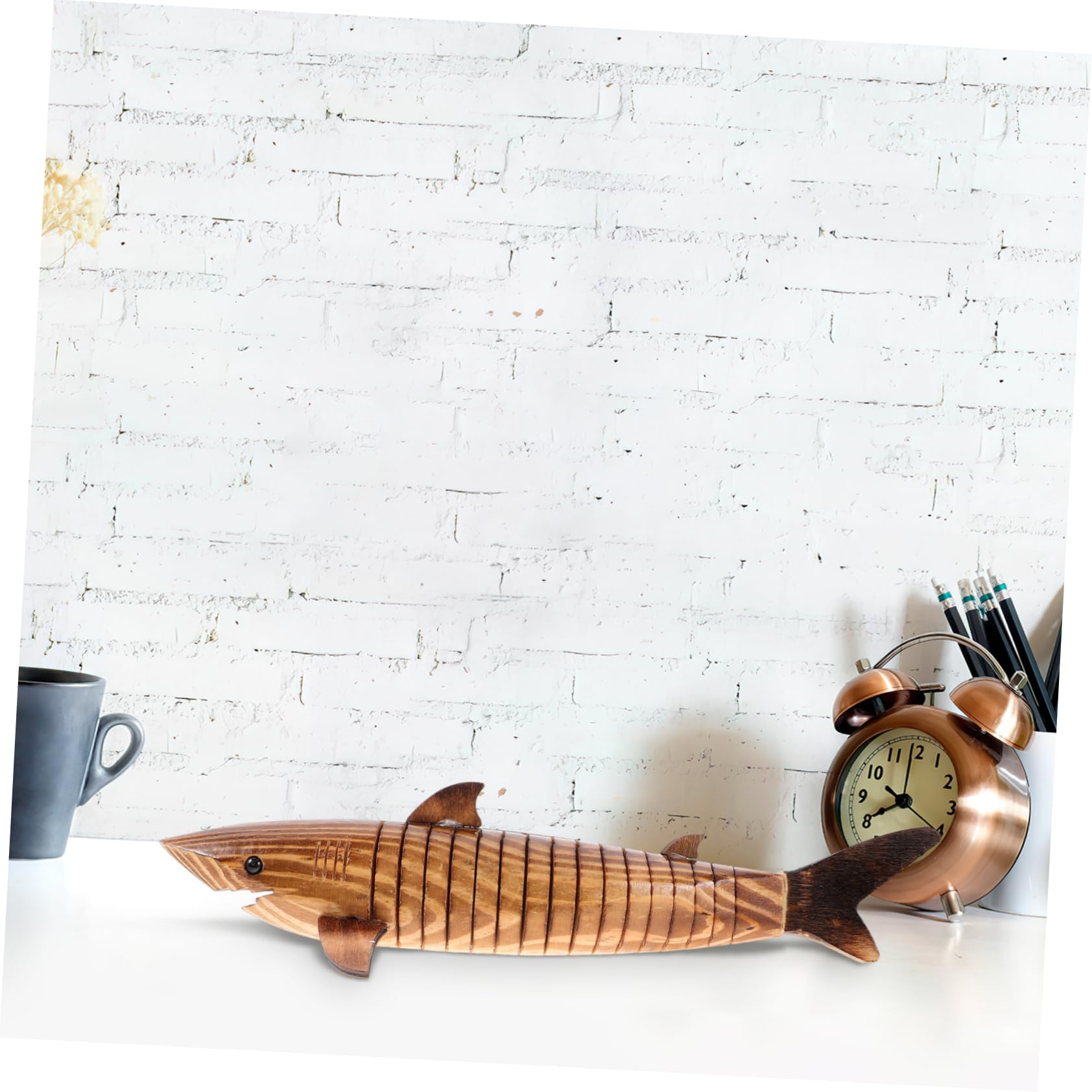 HOMSFOU Wooden Shark Statue en Wiggle Animal Toy - Image 3