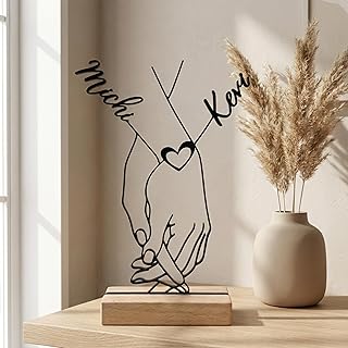 Personalisierte Acrylglas Deko mit Namen – Hände Motiv – 15x20 cm – Lasergeschnitten – Schwarz oder Weiß – Holzsockel – Geschenk zur Hochzeit, Jahrestag & Valentinstag (Typ 1)