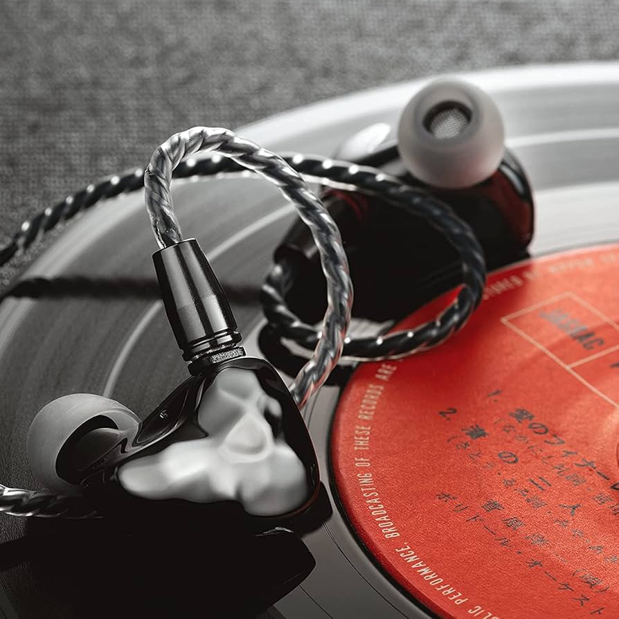 祝開店!大放出セール開催中IKKO OH2 IEM MMCX 3.5mmプラグ 有線