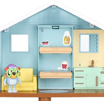 Bluey Beach Cabin Playset, With Exclusive Figure With Goggles. Includes 10 Play Pieces and Sticker Sheet