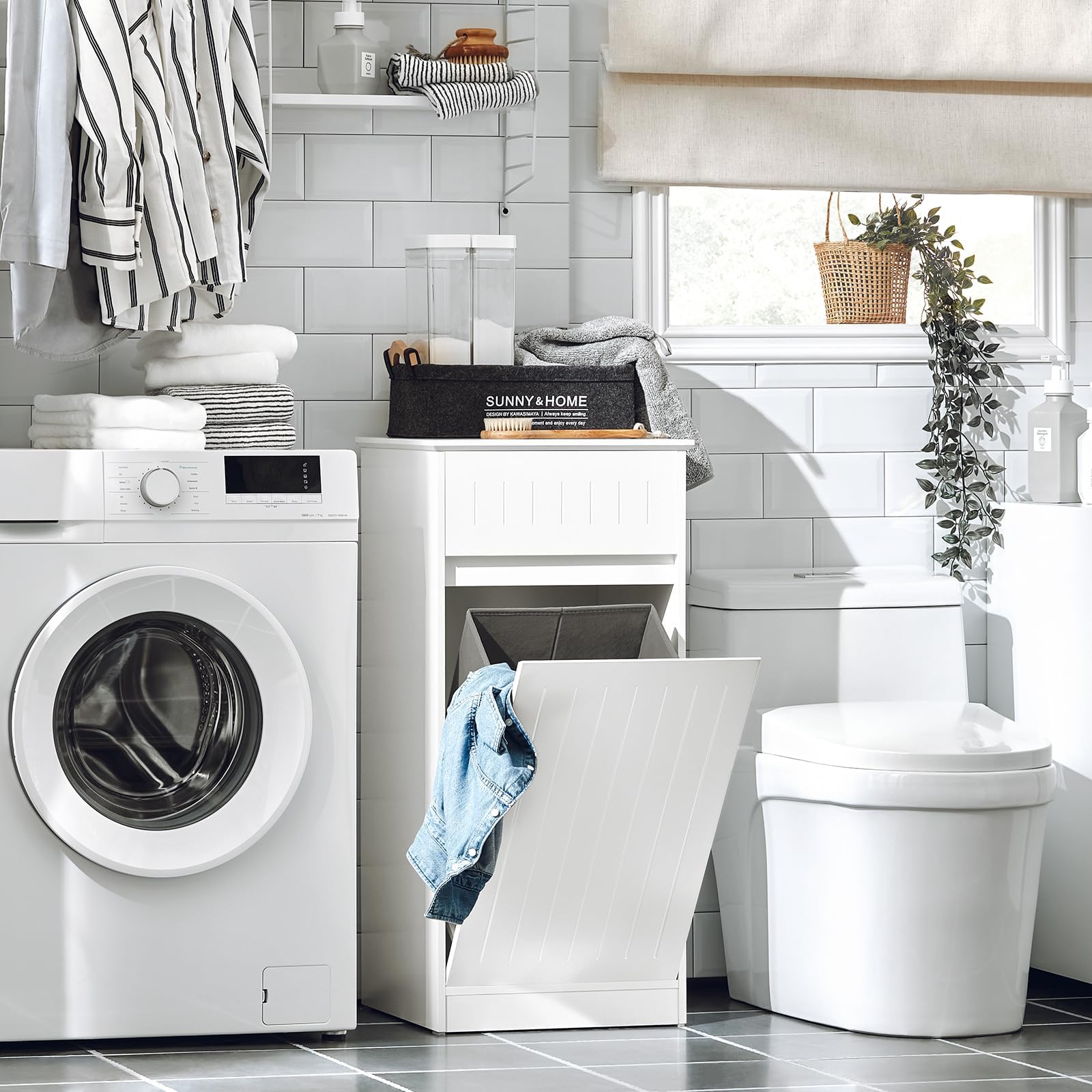 SoBuy Armadietto da Bagno con Cesto portabiancheria –Mobile Lavanderia con Cassetto – Armadio Compatto per Piccoli Spazi, Mobiletto Bagno Salvaspazio in Legno, 40x90x38cm, Bianco, BZR110-W