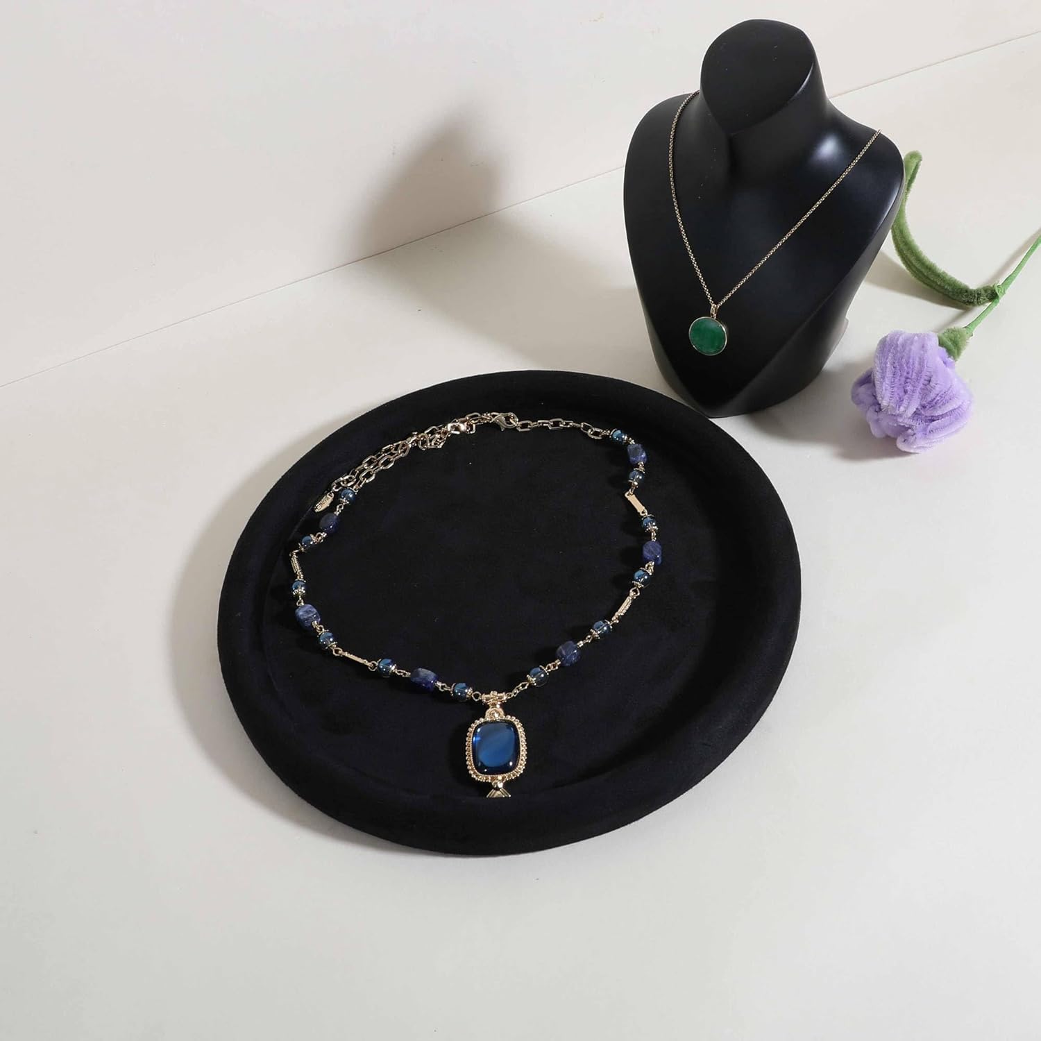 GemeShou Round Jewelry Organizer Plate, Top Microfiber Velvet Jewelry Display Tray, Empty Jewelry Showcase Tray for Necklaces, Bracelets, Rings, Earrings (Black-Large, 9.8 x 9.8 in)